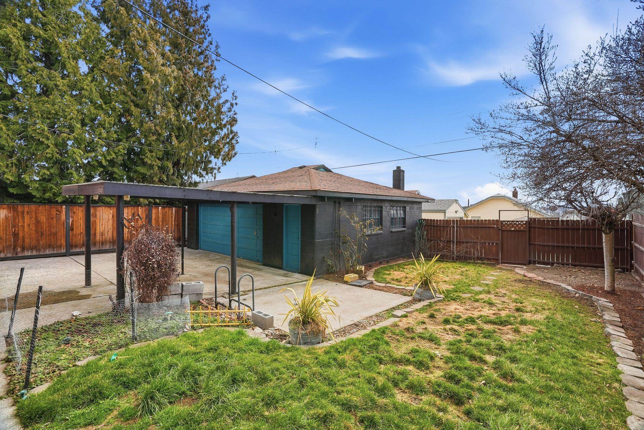 118 E Glass Ave - Photo 30