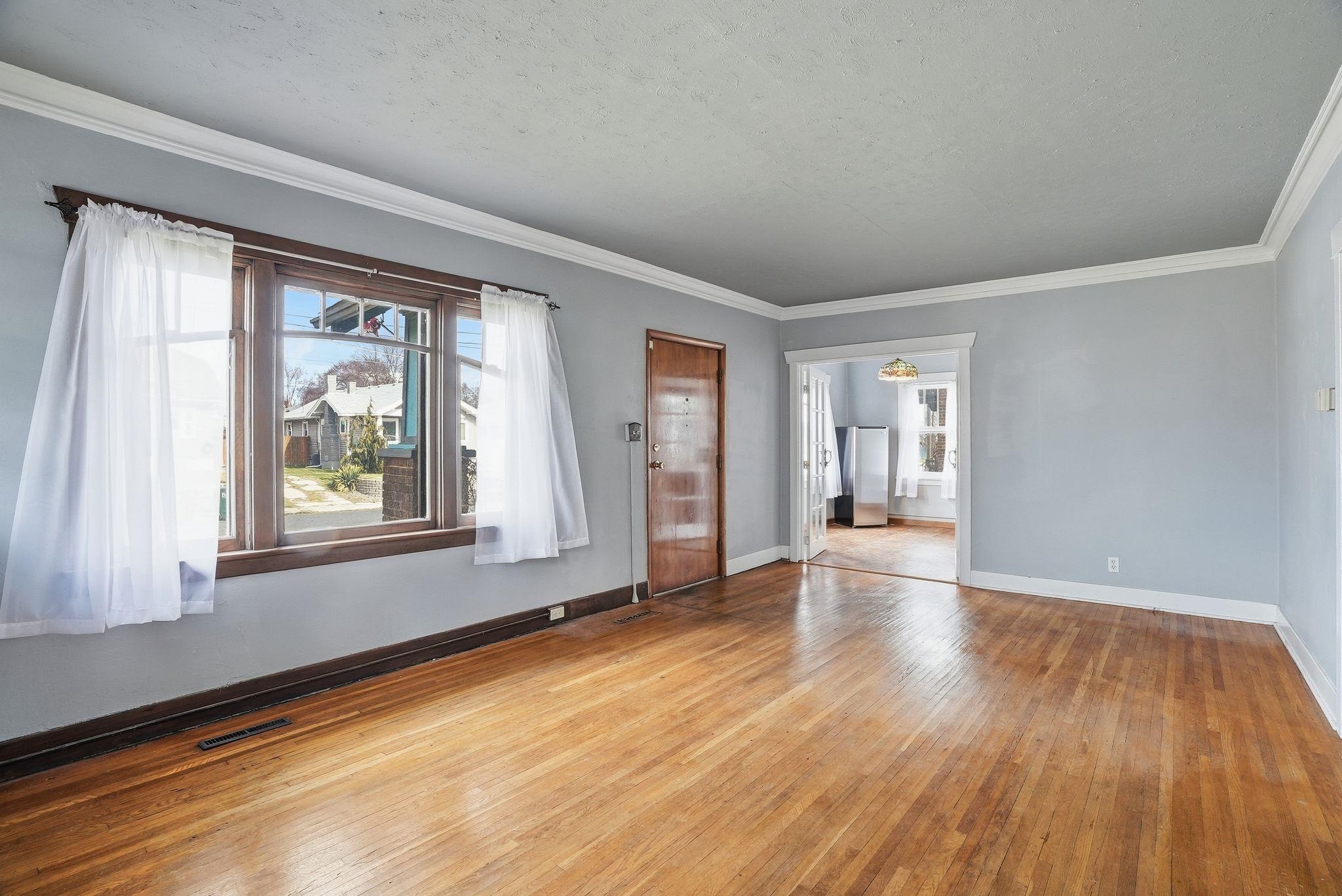 118 E Glass Ave - Photo 9