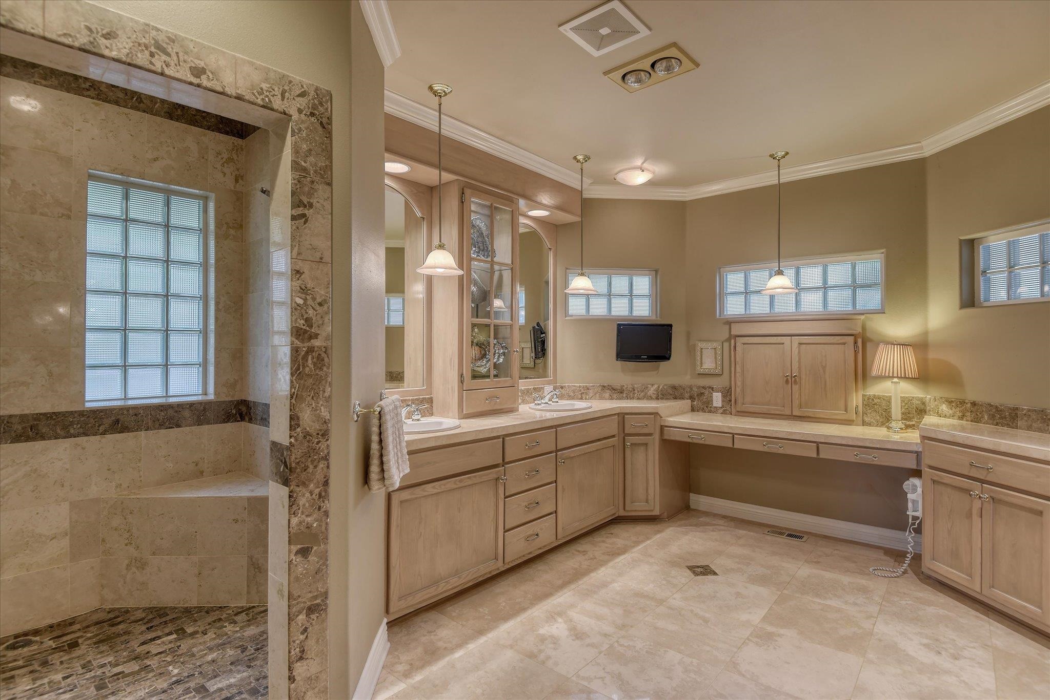 511 N Dunbarton Oaks Ln - Photo 18