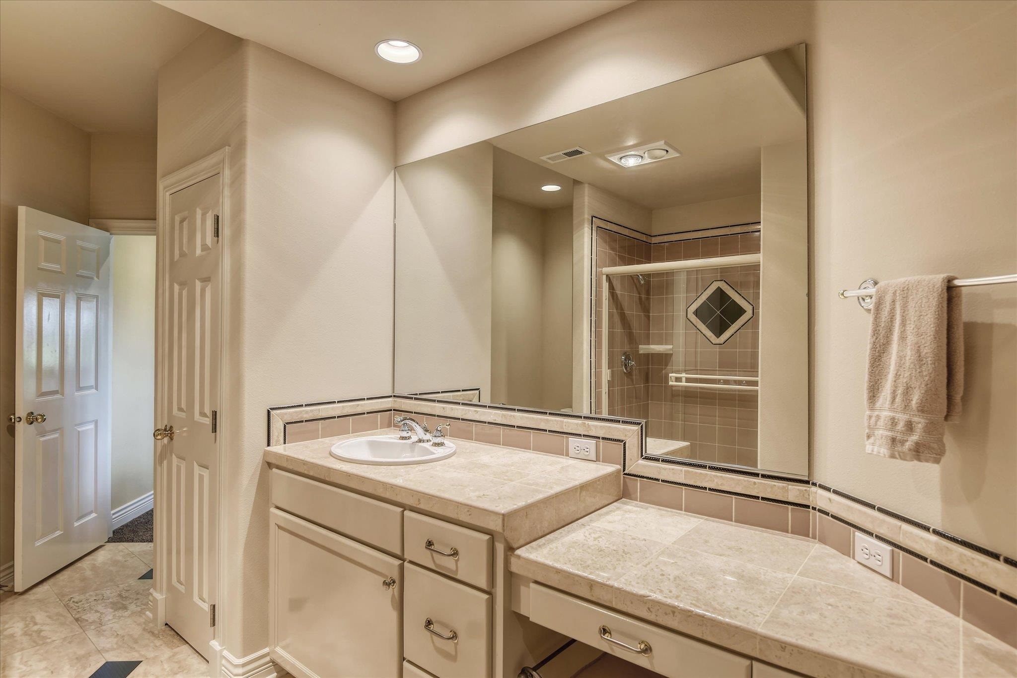 511 N Dunbarton Oaks Ln - Photo 33