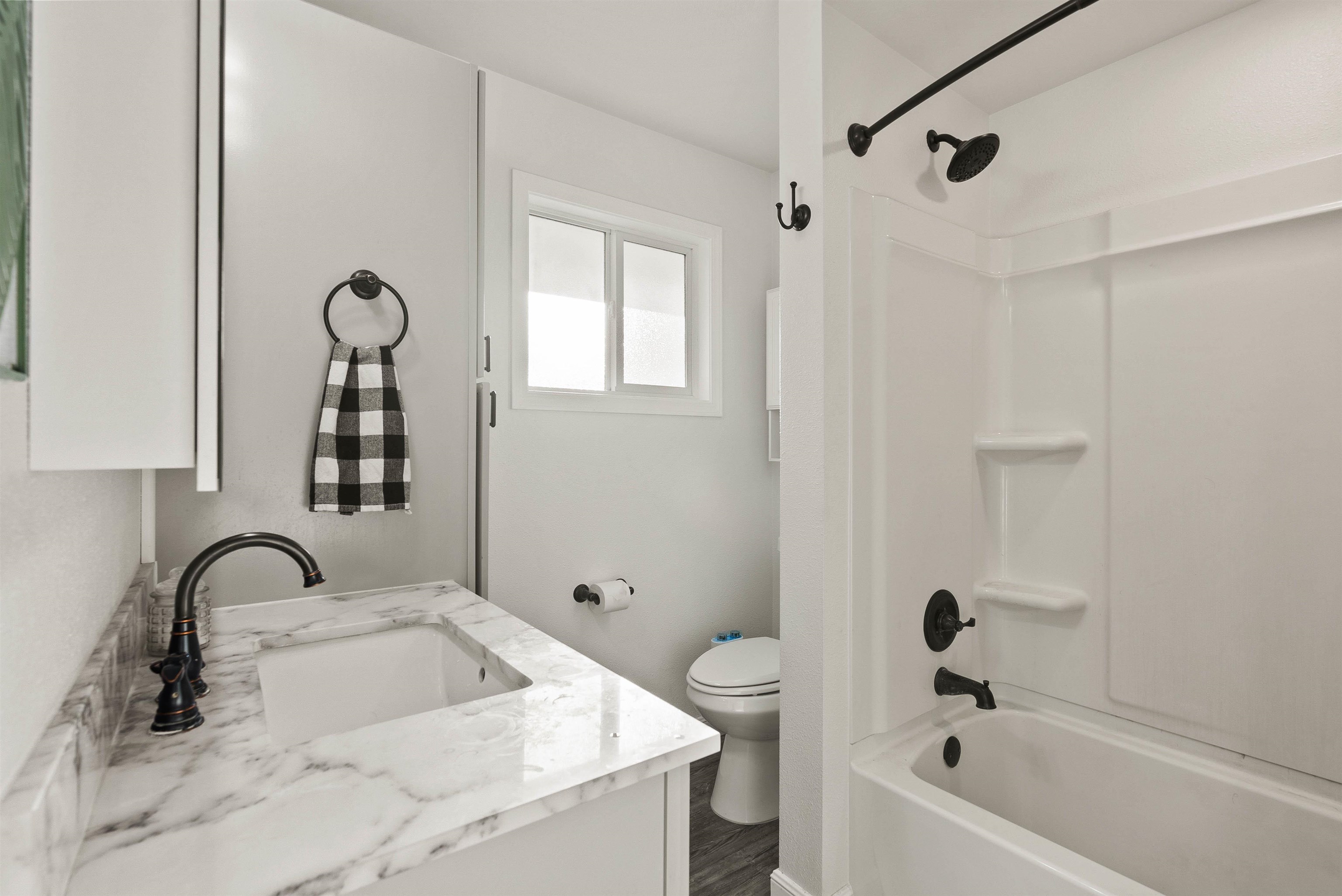 1239 1st St - Photo 9