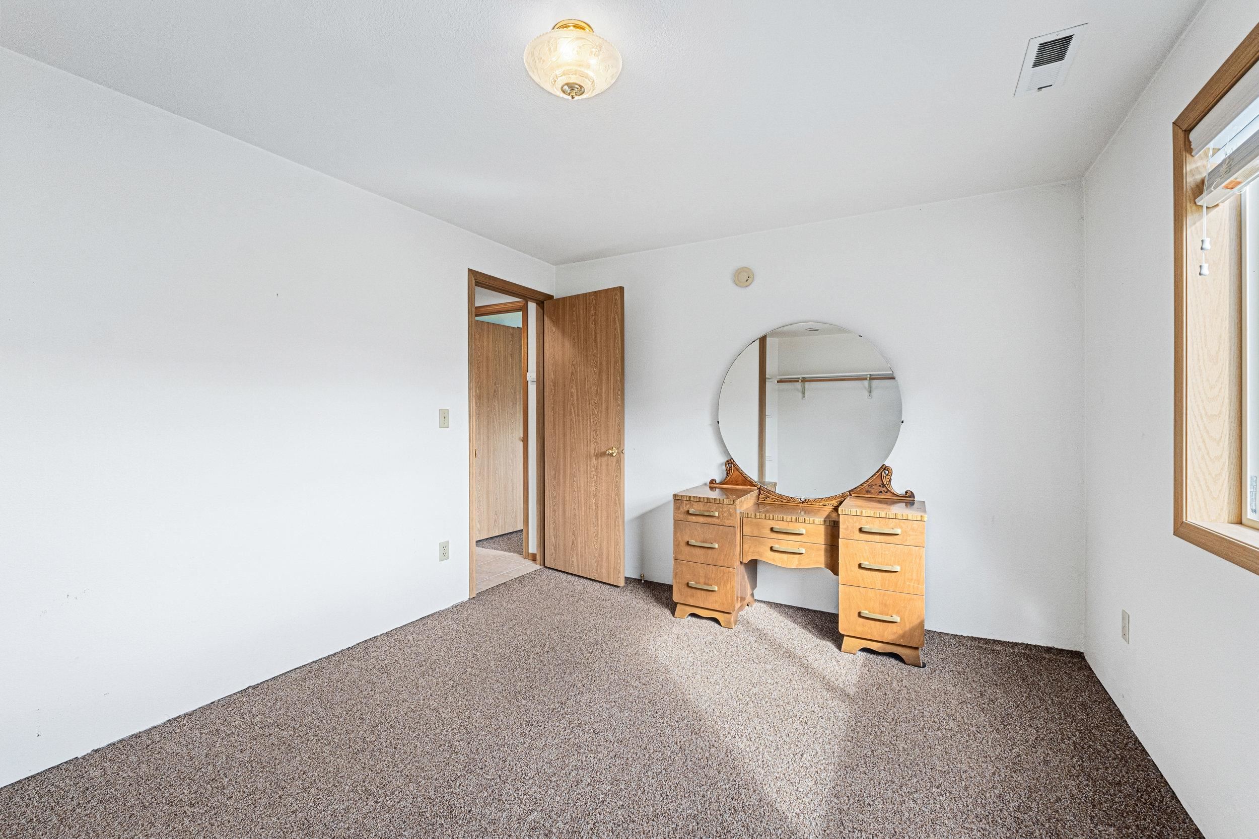 579 Inchelium Rd - Photo 21