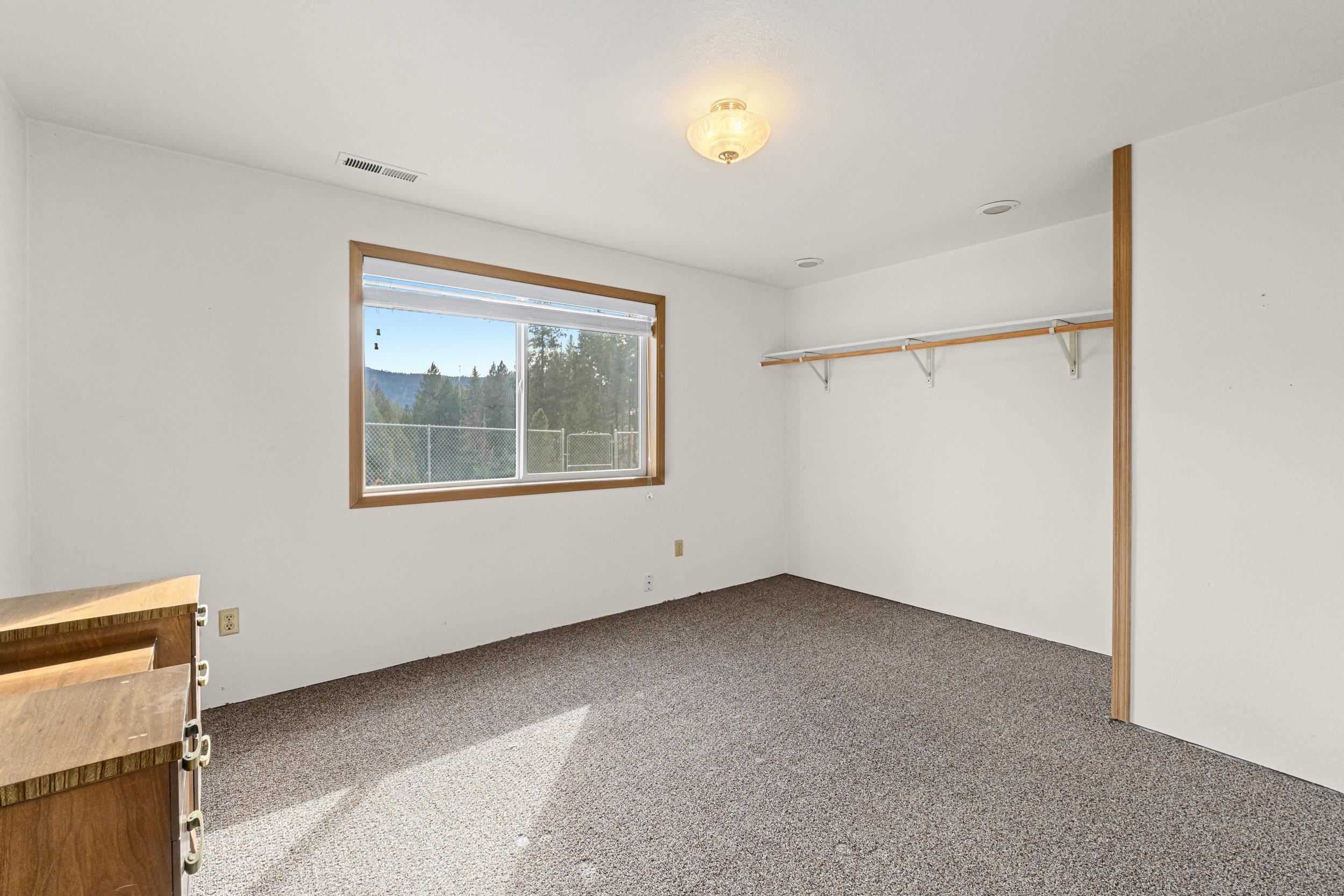 579 Inchelium Rd - Photo 22