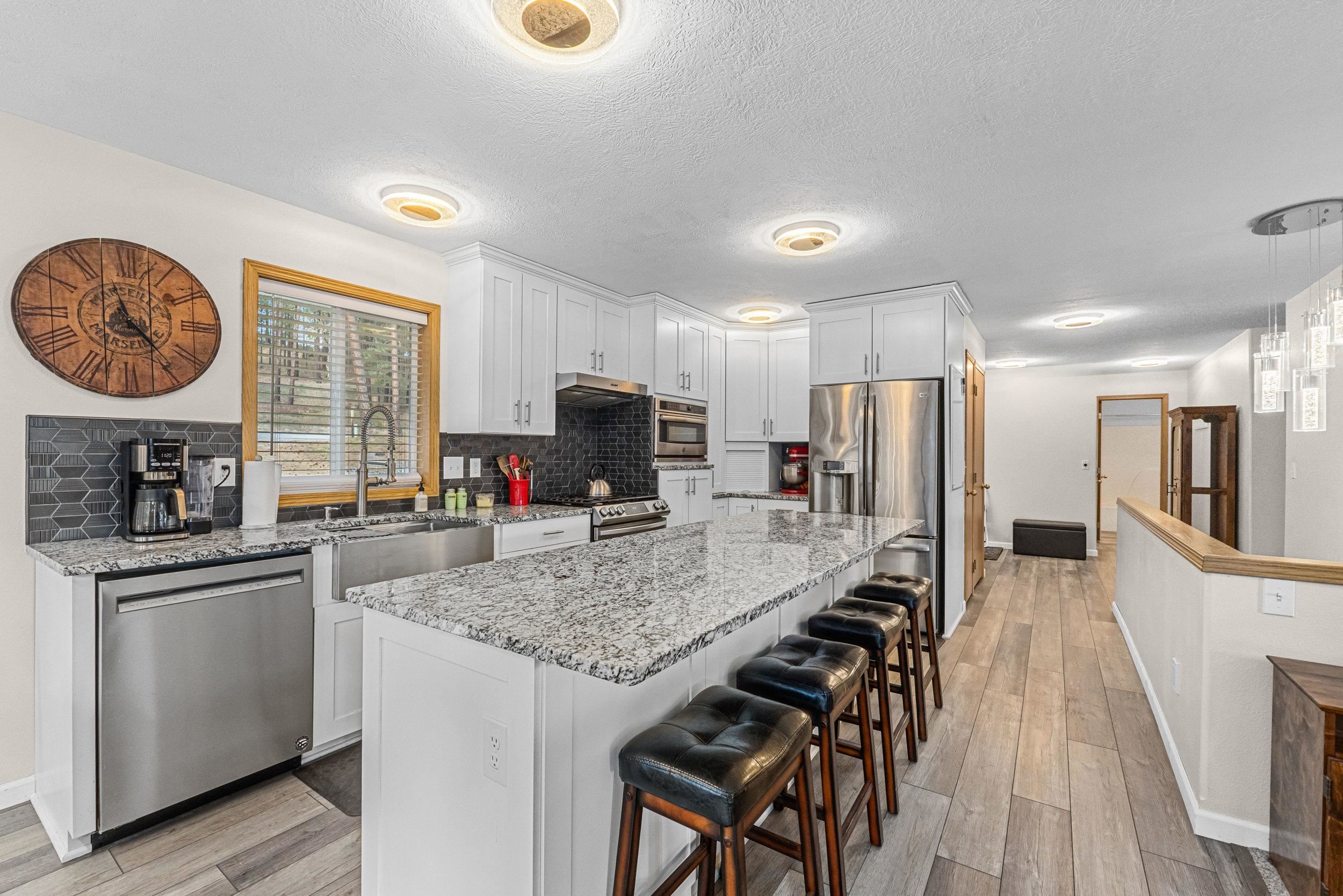 579 Inchelium Rd - Photo 4