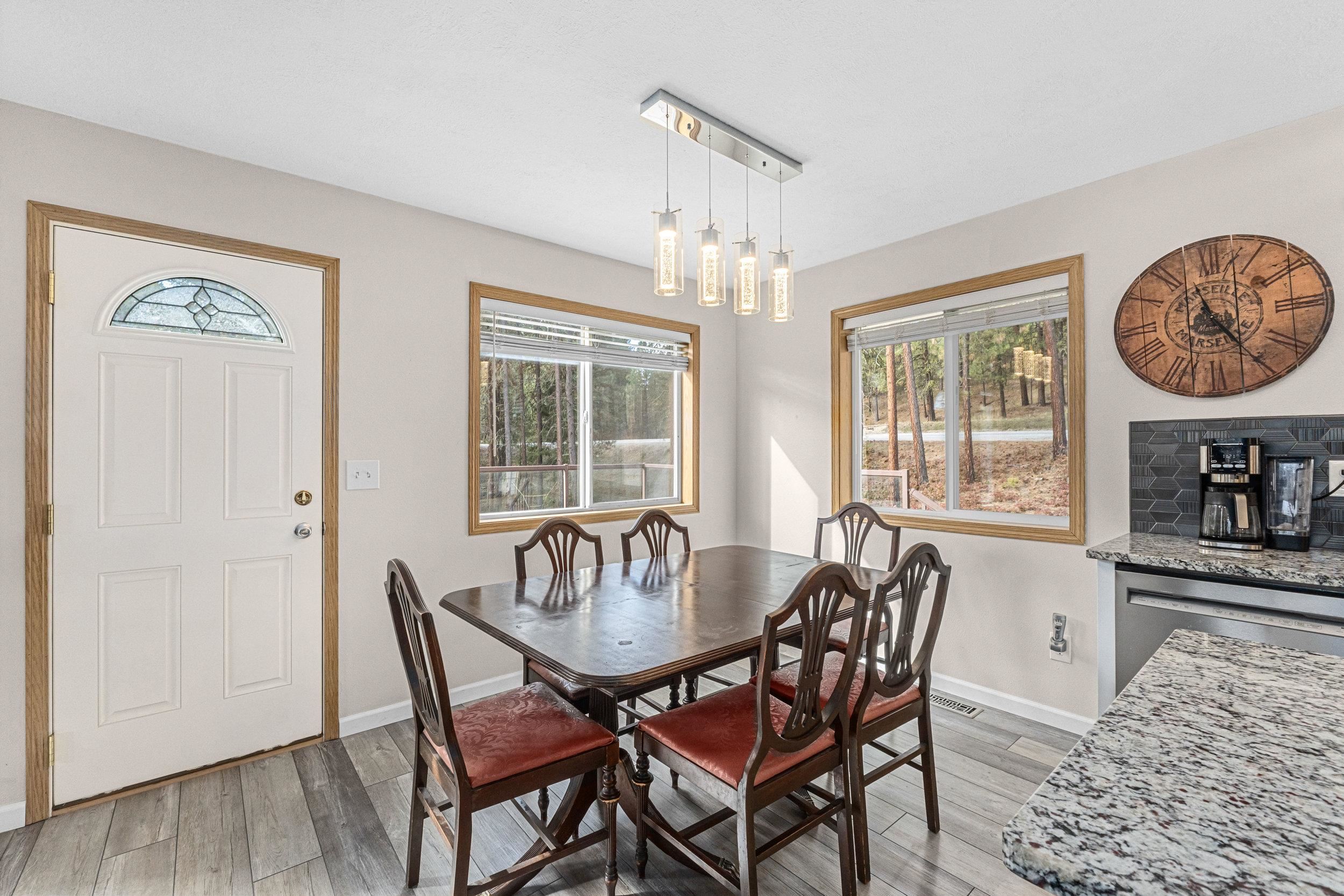 579 Inchelium Rd - Photo 6