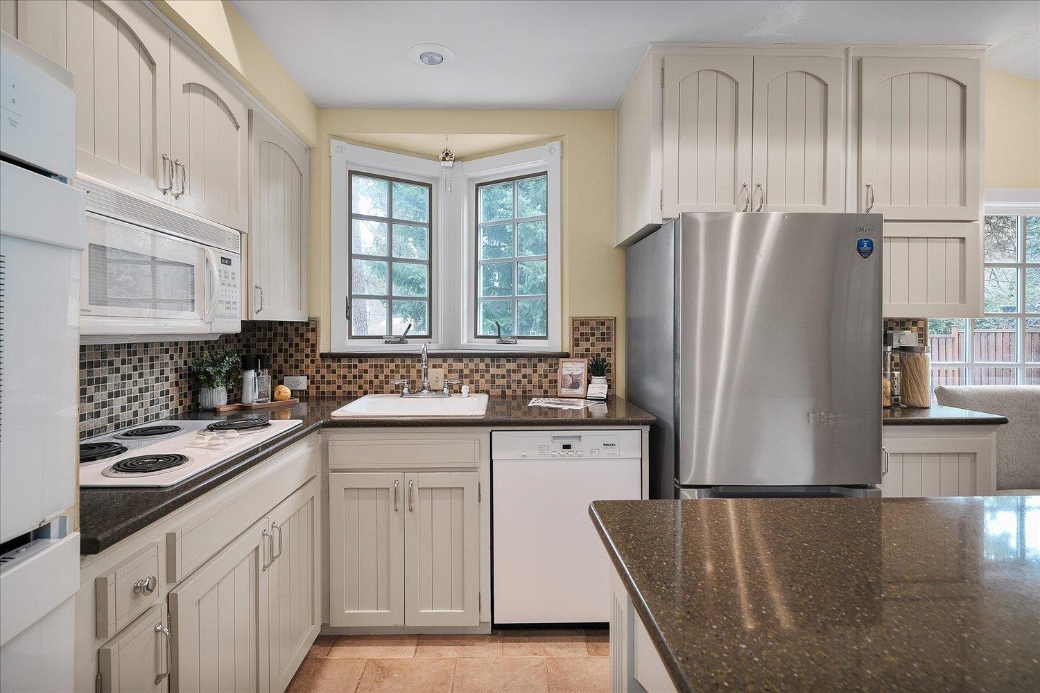 910 E 18th Ave - Photo 13