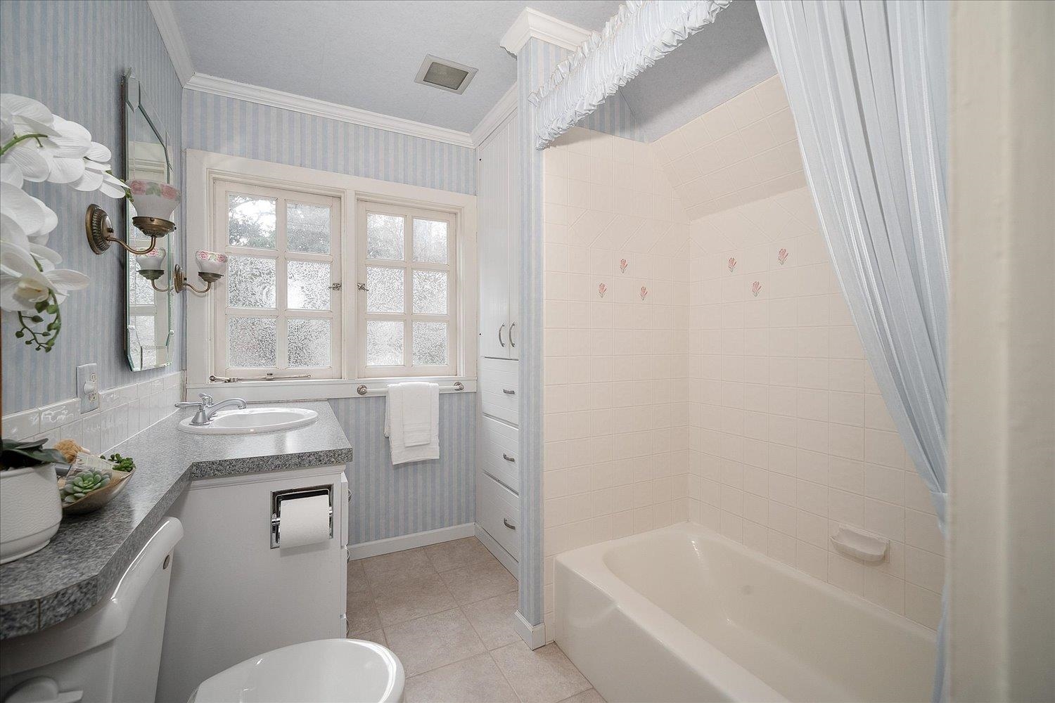 910 E 18th Ave - Photo 31
