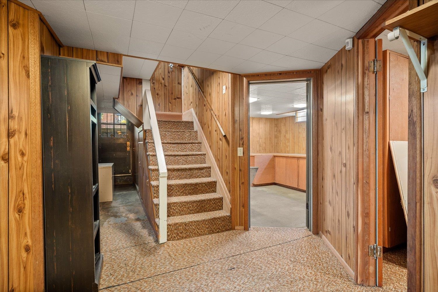 910 E 18th Ave - Photo 33