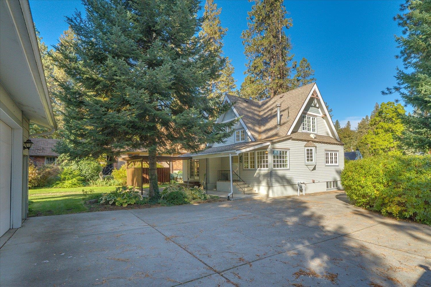 910 E 18th Ave - Photo 38