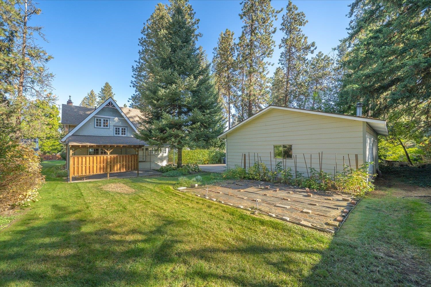 910 E 18th Ave - Photo 43