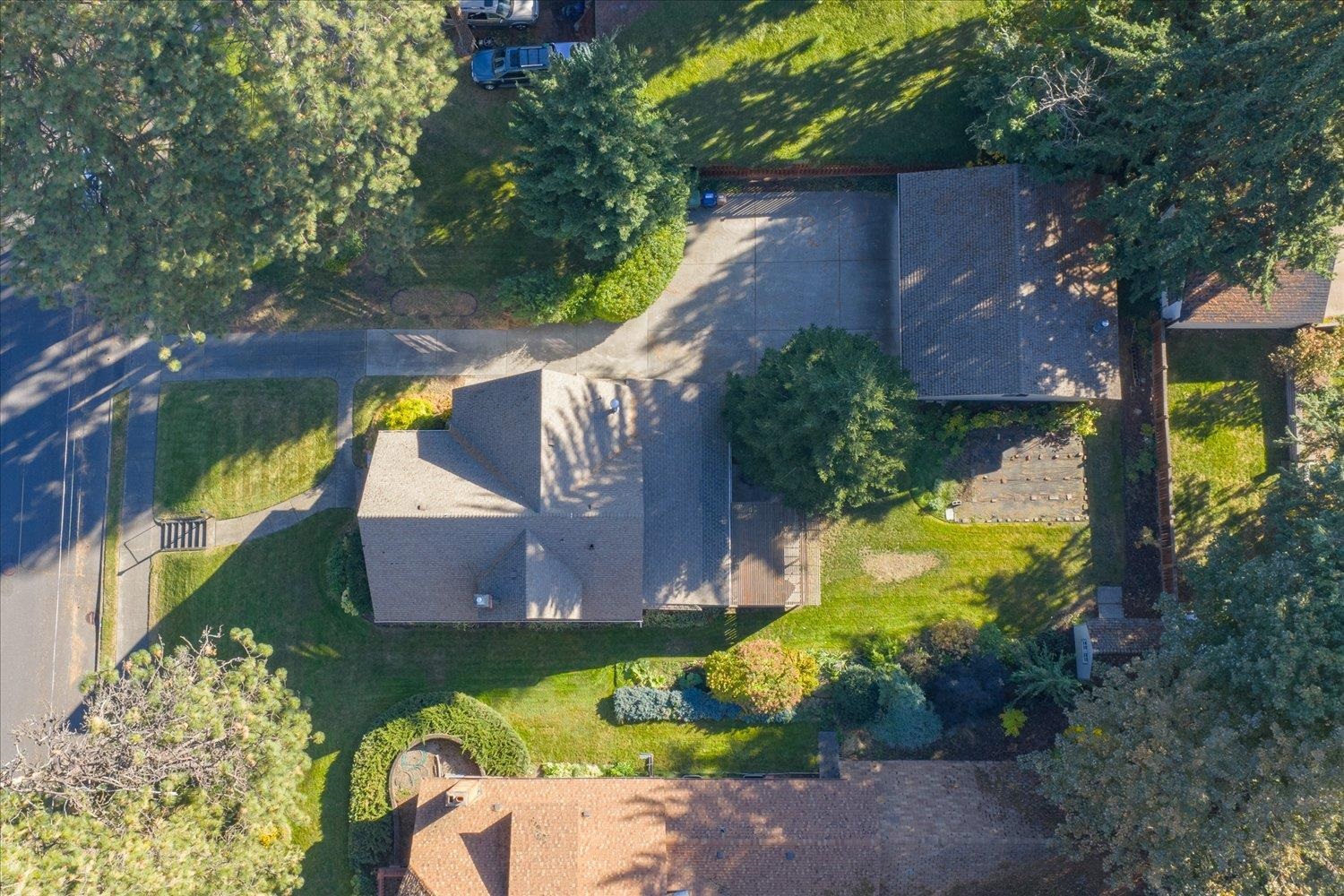 910 E 18th Ave - Photo 46