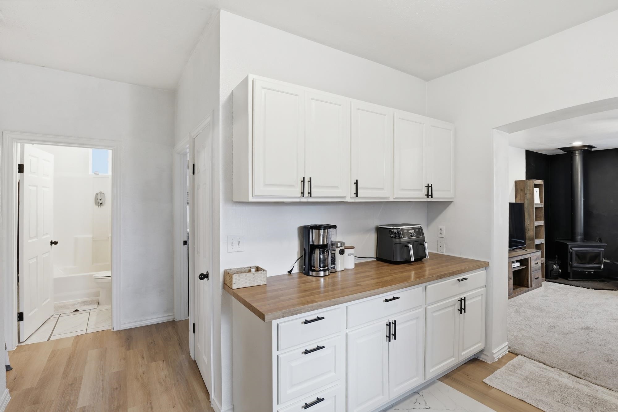 1902 E MALLON Ave - Photo 14