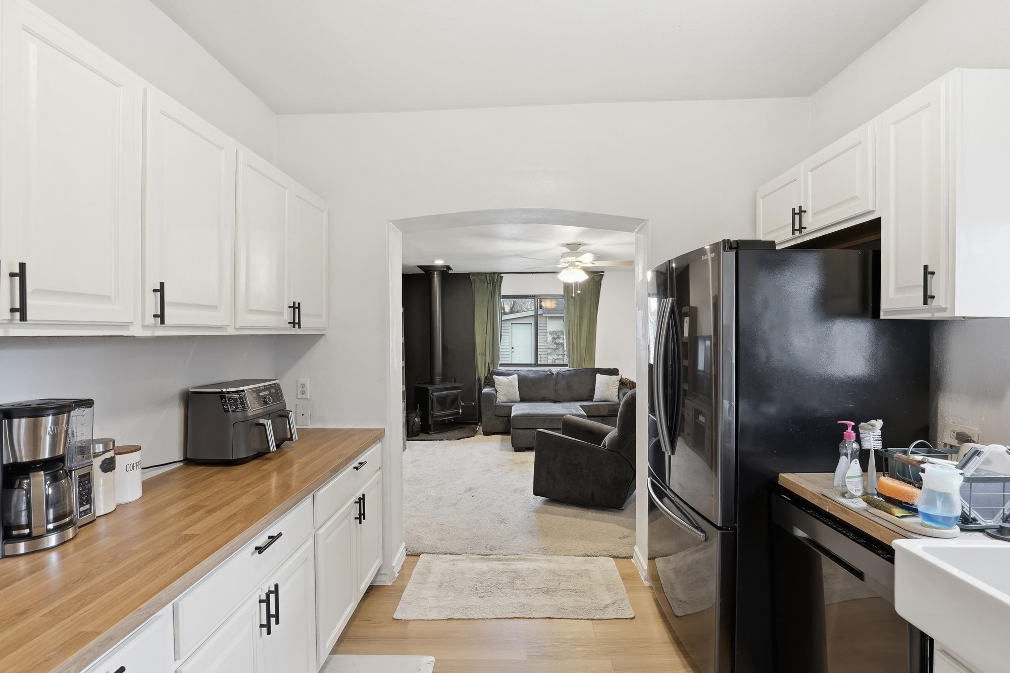 1902 E MALLON Ave - Photo 15