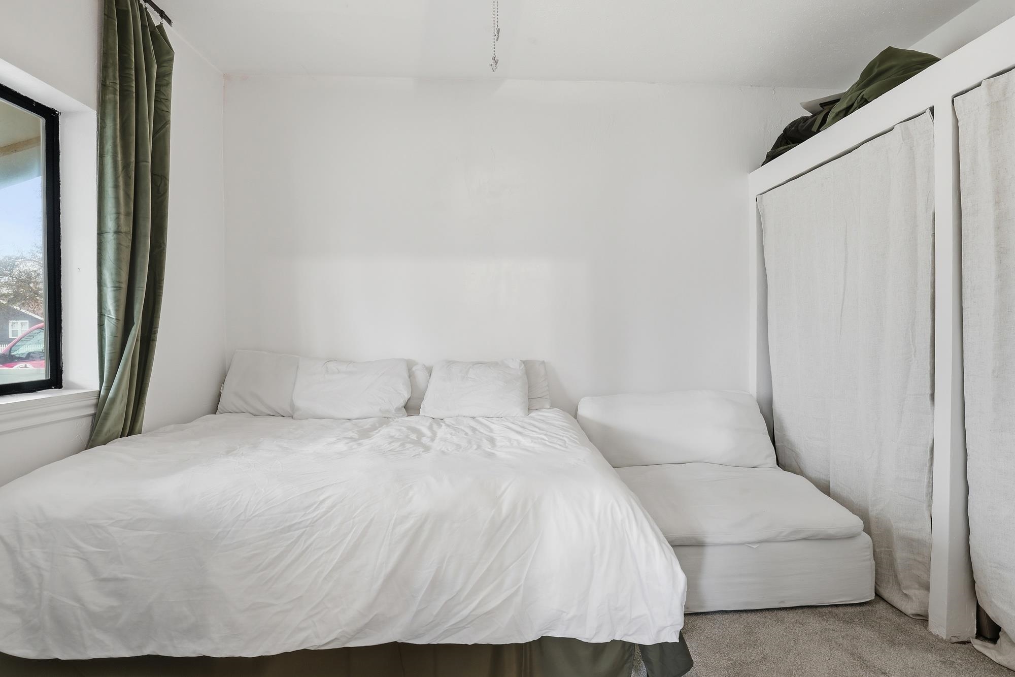1902 E MALLON Ave - Photo 19