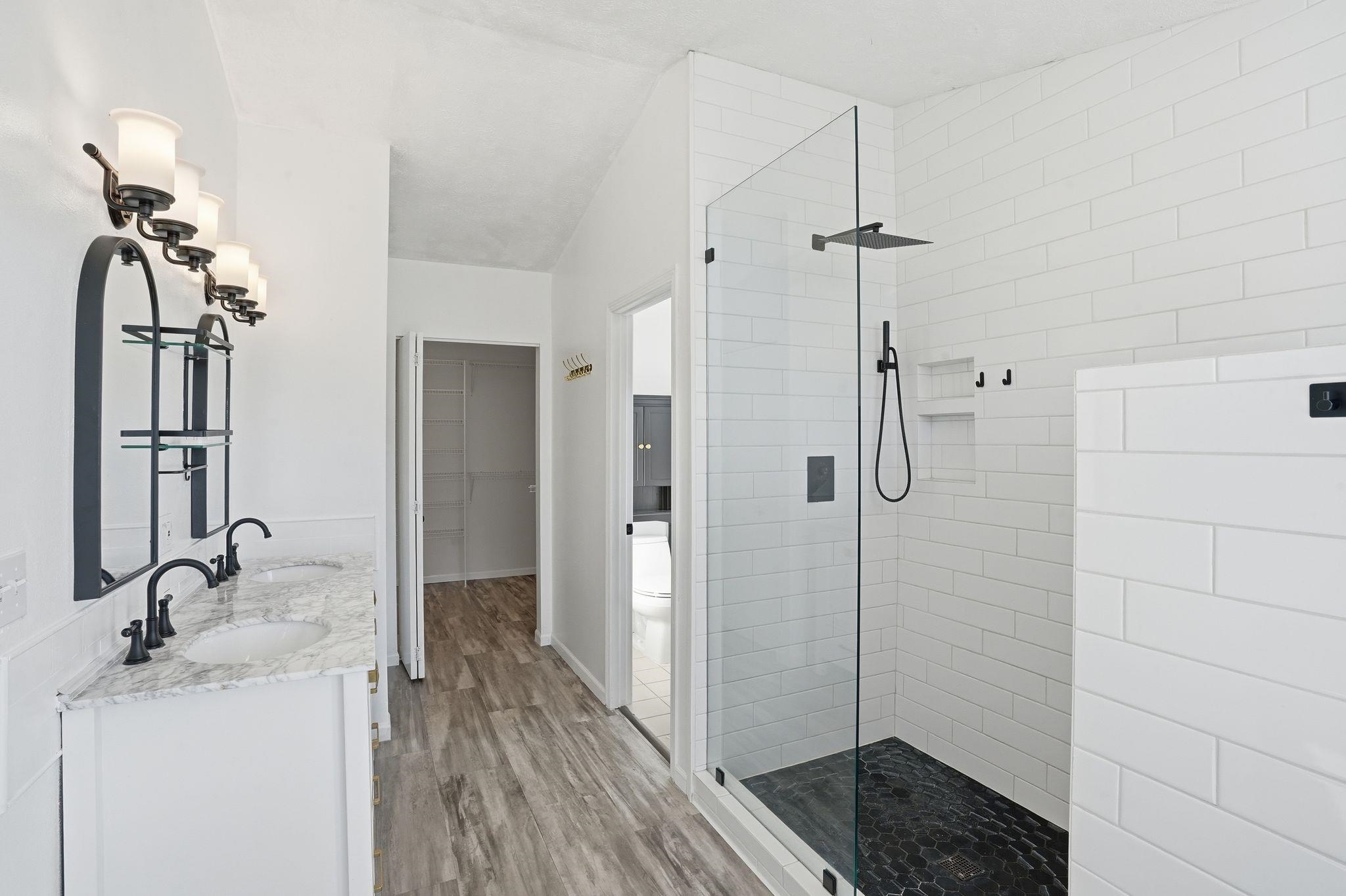 23104 E Broadway Ave - Photo 14