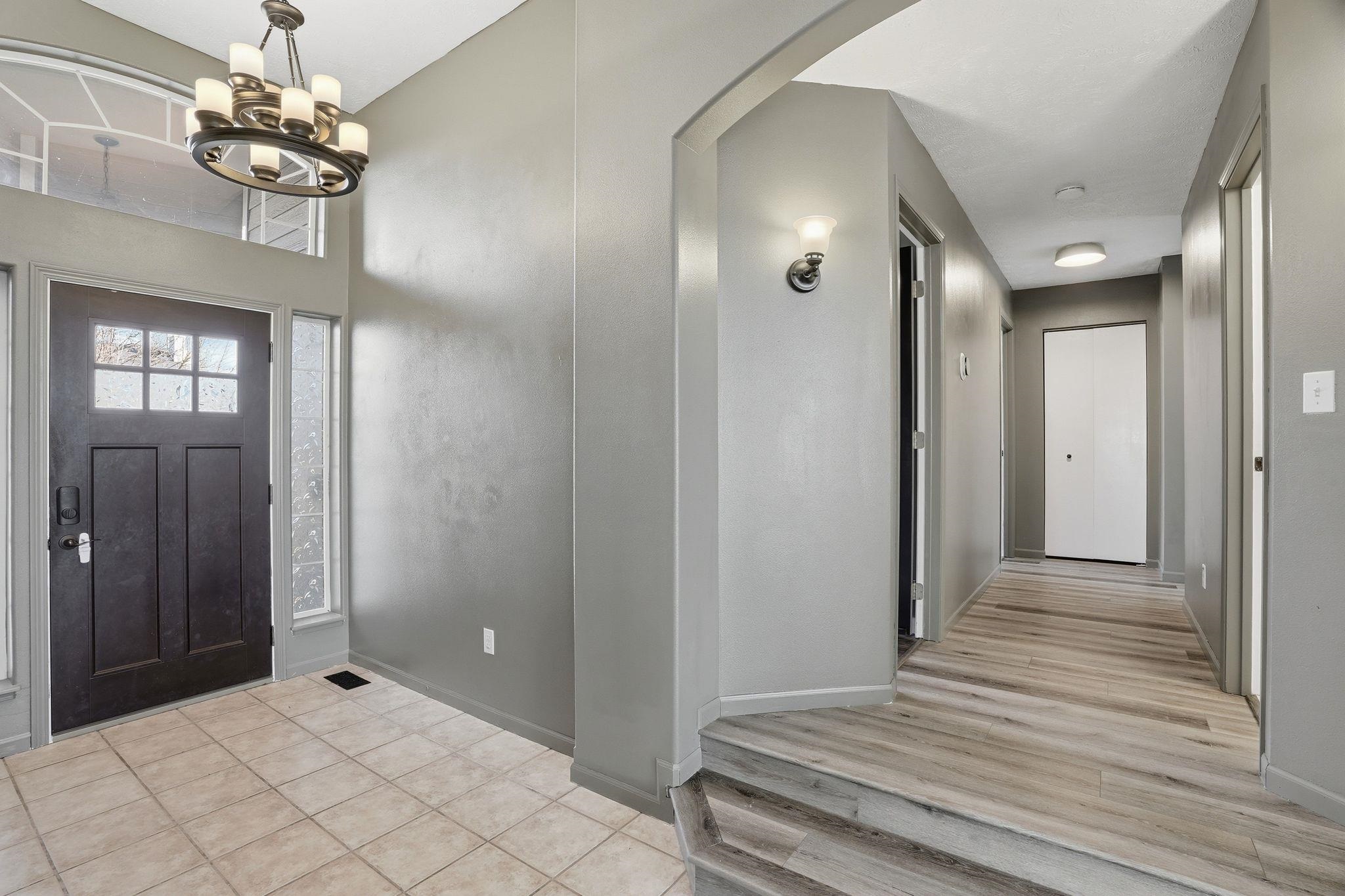 23104 E Broadway Ave - Photo 8