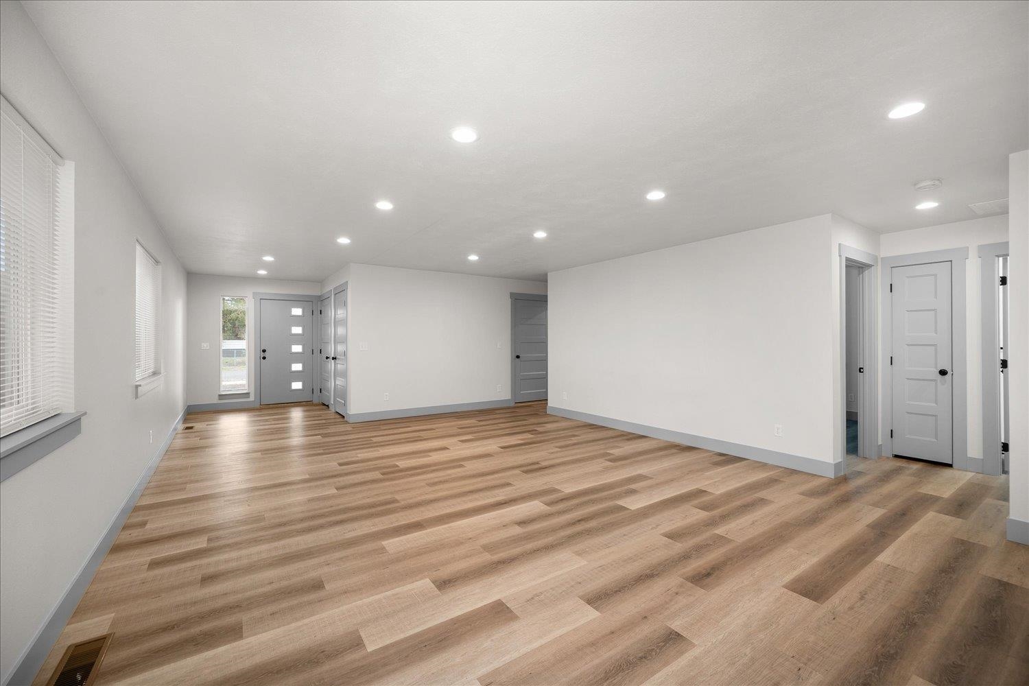 4911 N Martin St - Photo 12