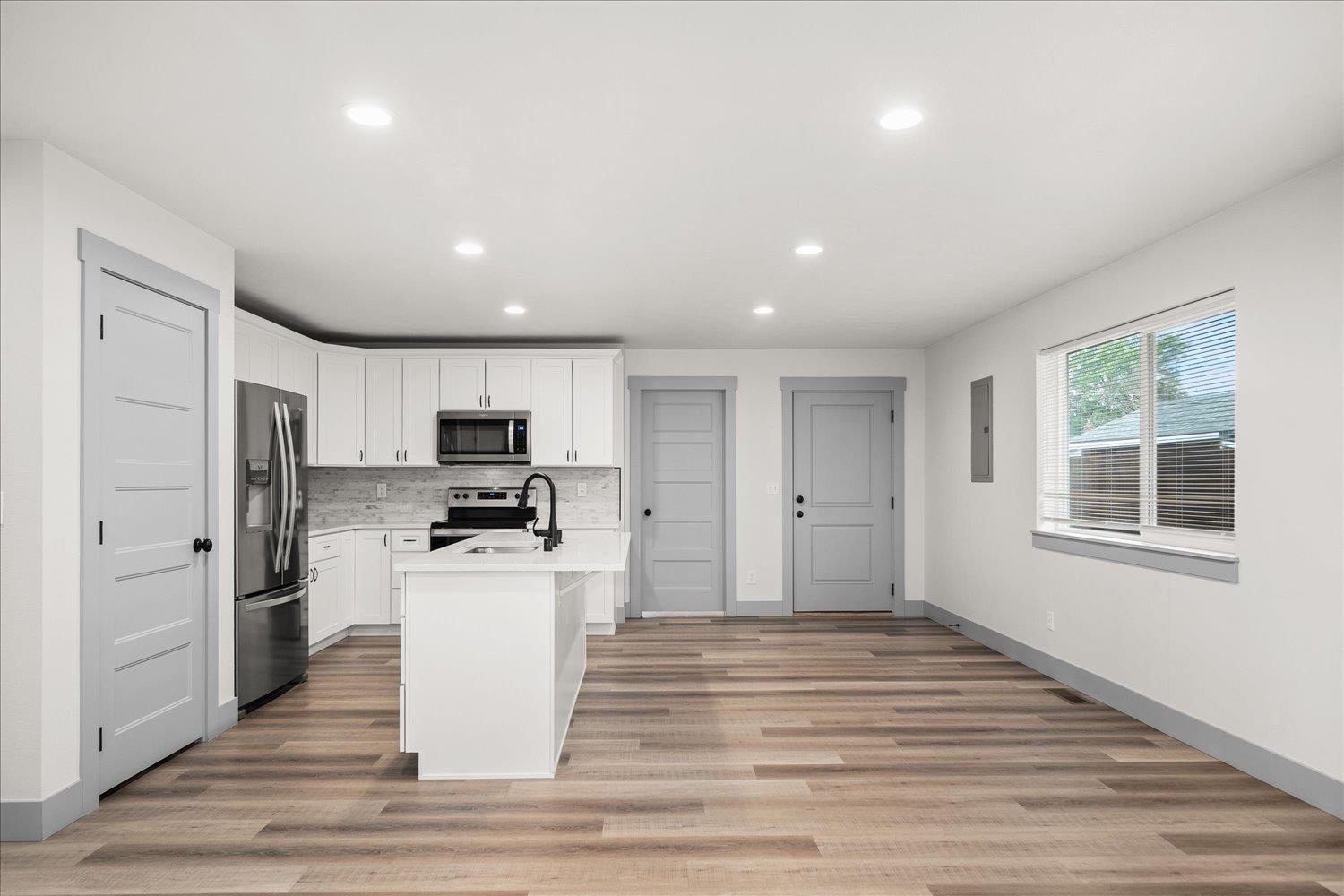 4911 N Martin St - Photo 7