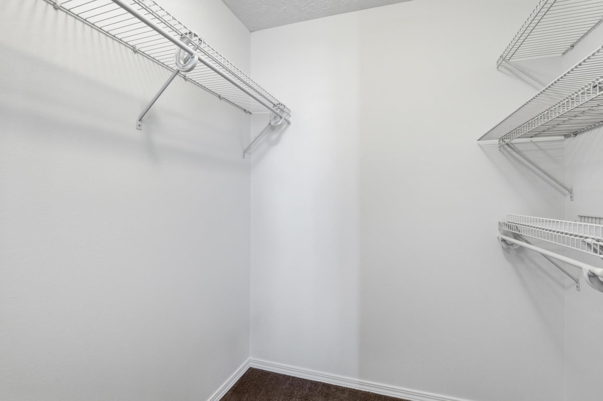 2120 E TURNBERRY Ln - Photo 36