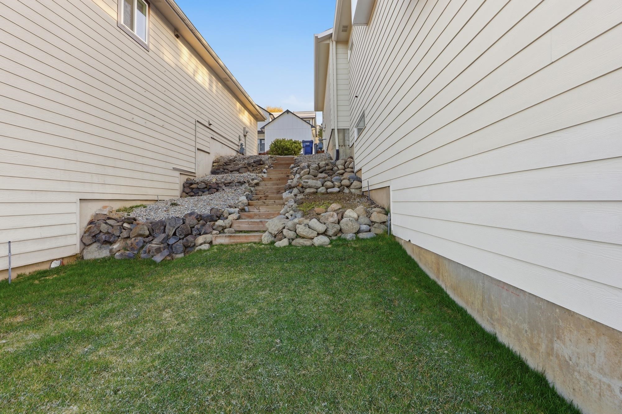 2120 E TURNBERRY Ln - Photo 40
