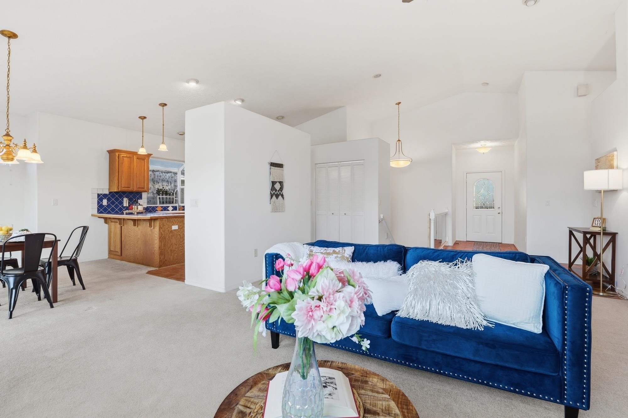2120 E TURNBERRY Ln - Photo 8