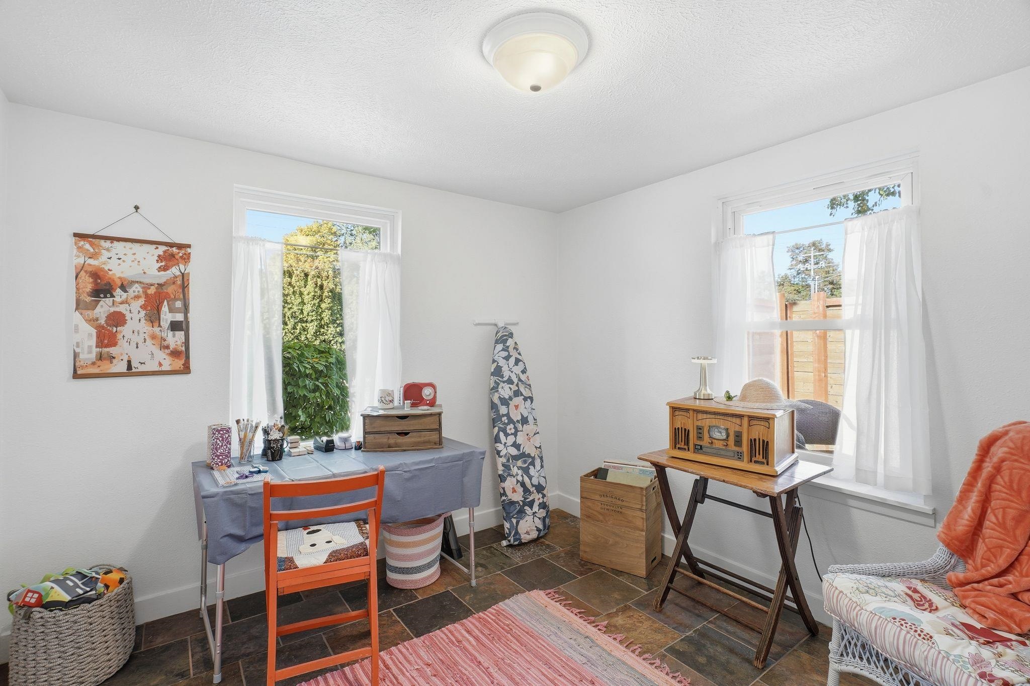 3215 S Ray St - Photo 16