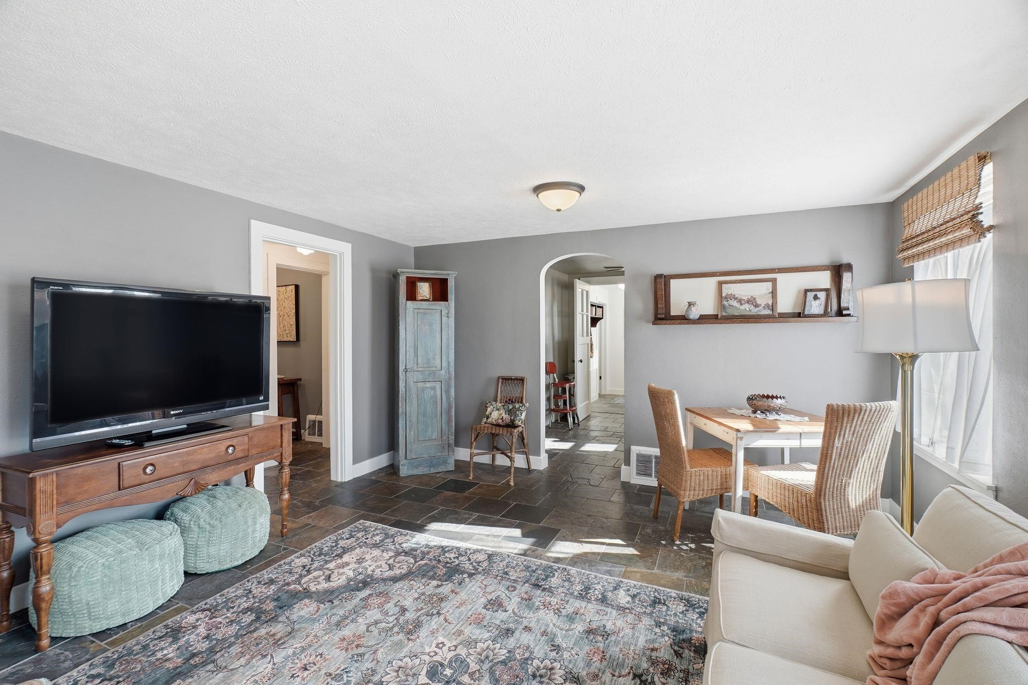 3215 S Ray St - Photo 4