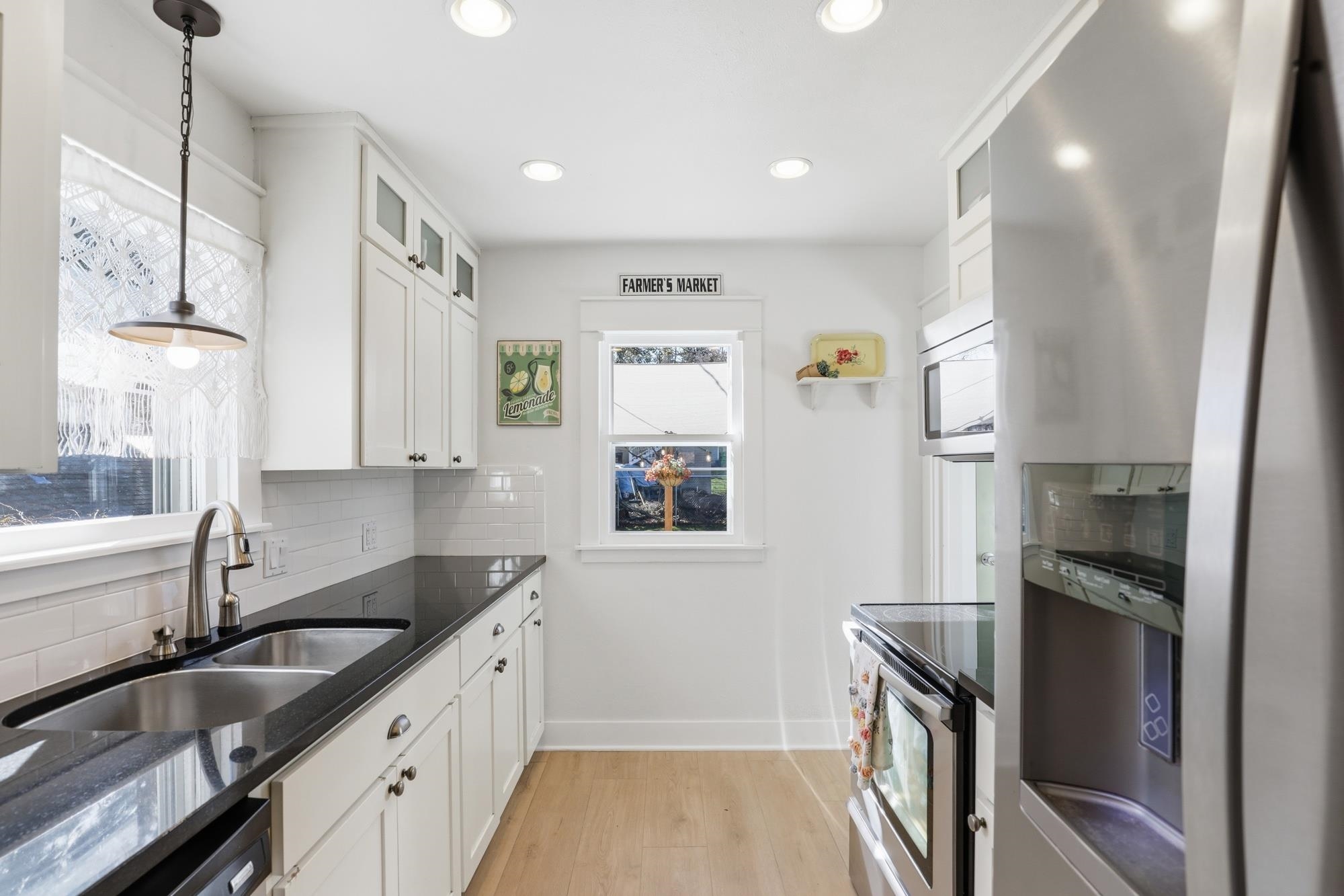 2920 E 14th Ave - Photo 12