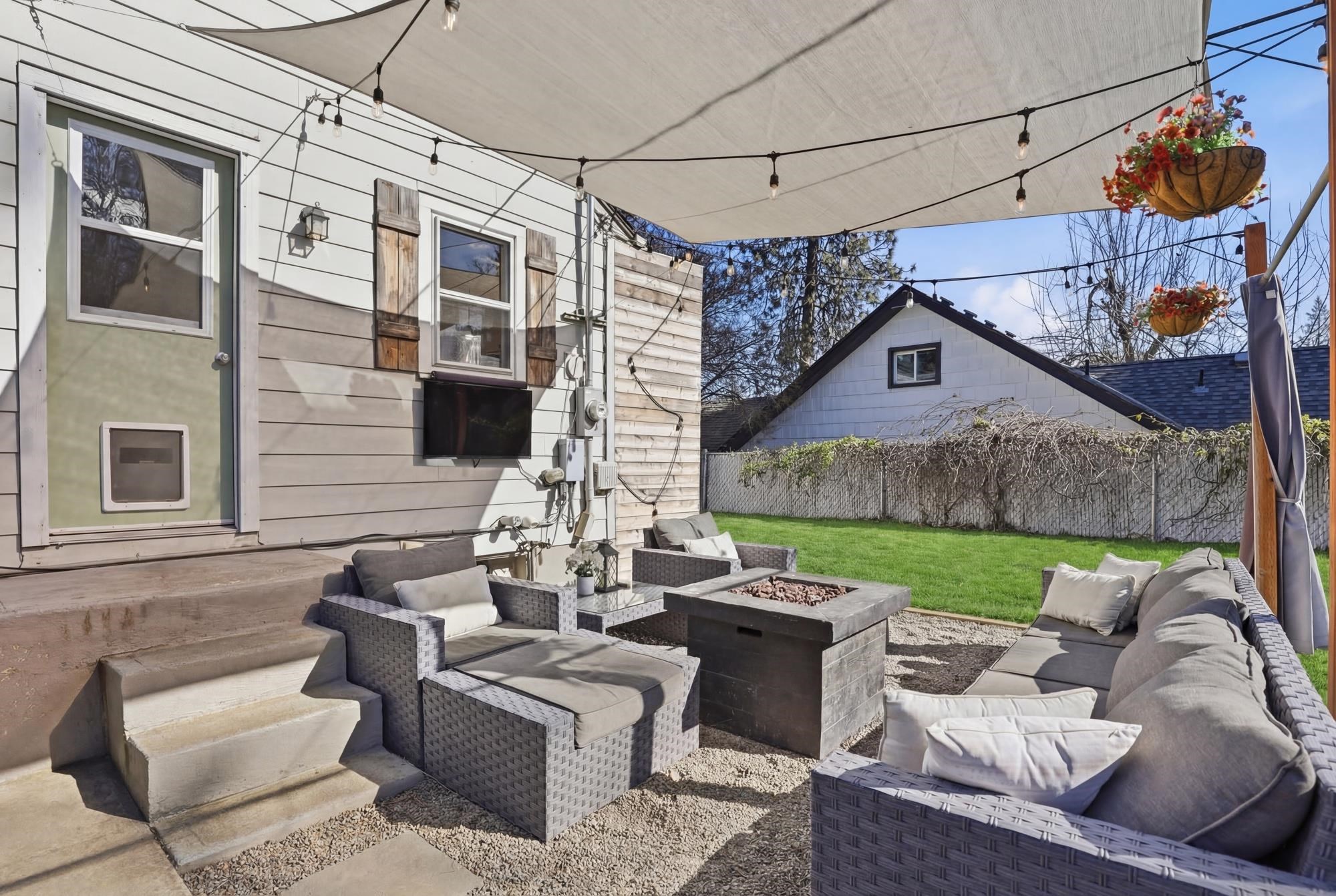 2920 E 14th Ave - Photo 23