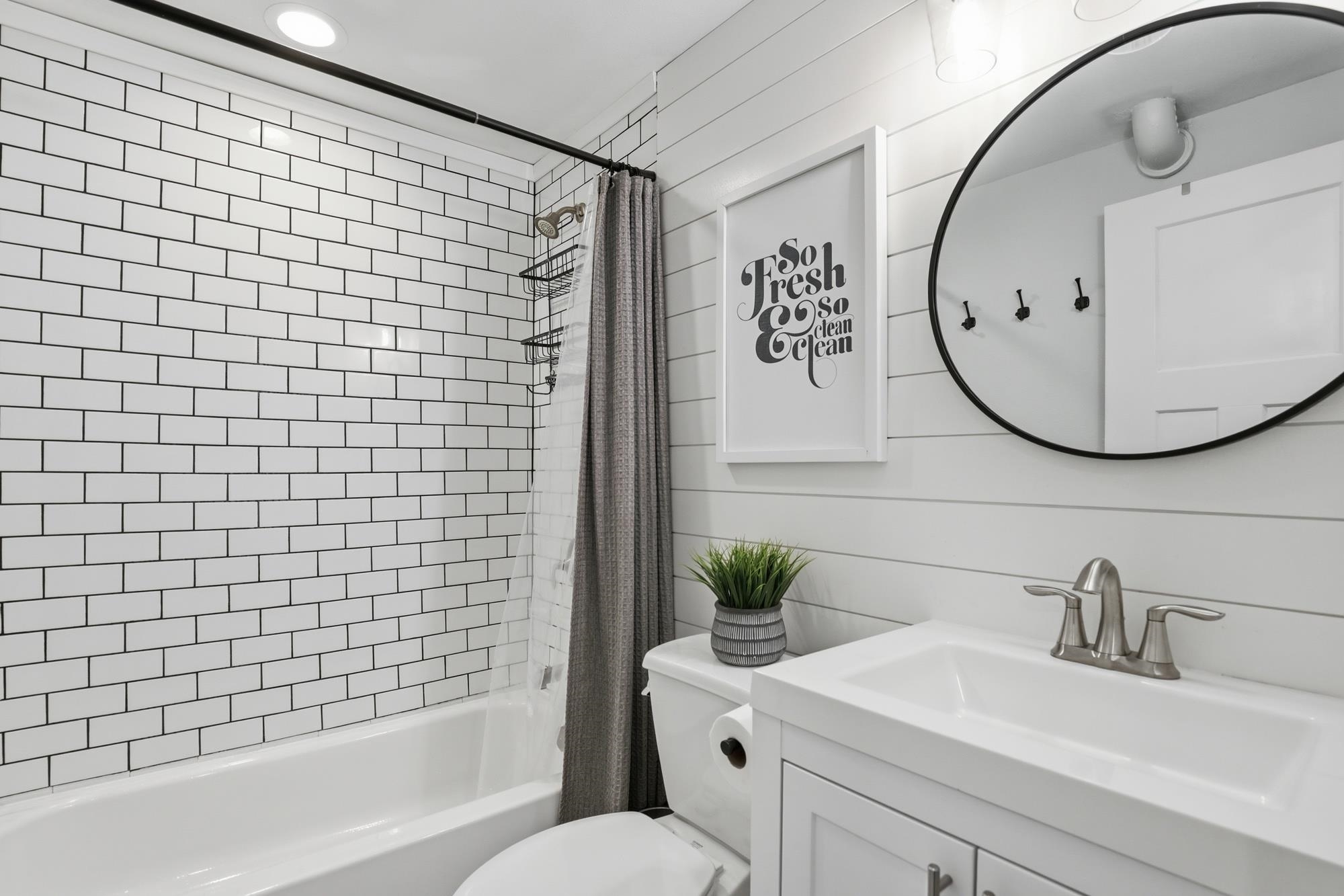 2920 E 14th Ave - Photo 5