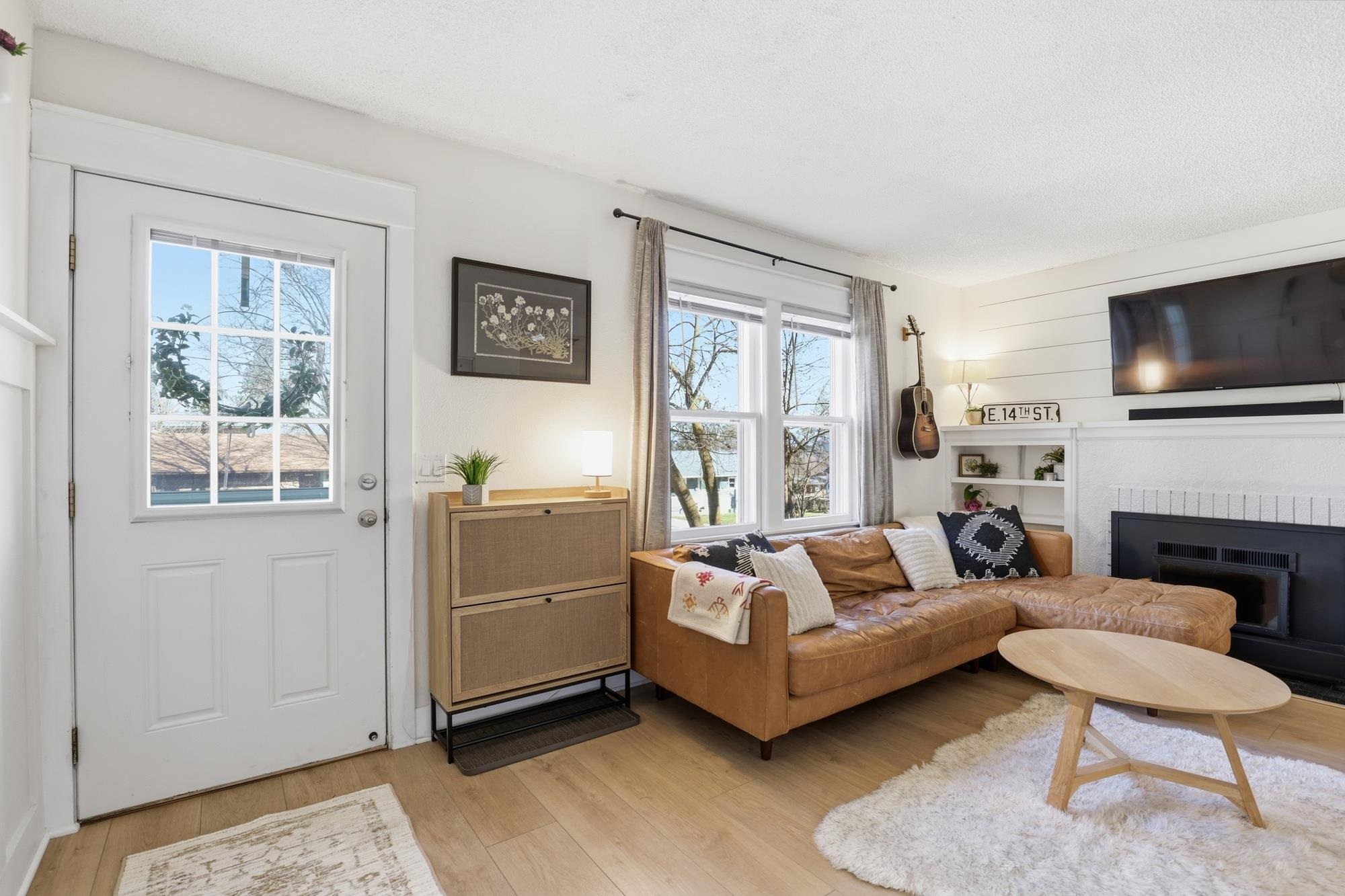 2920 E 14th Ave - Photo 8