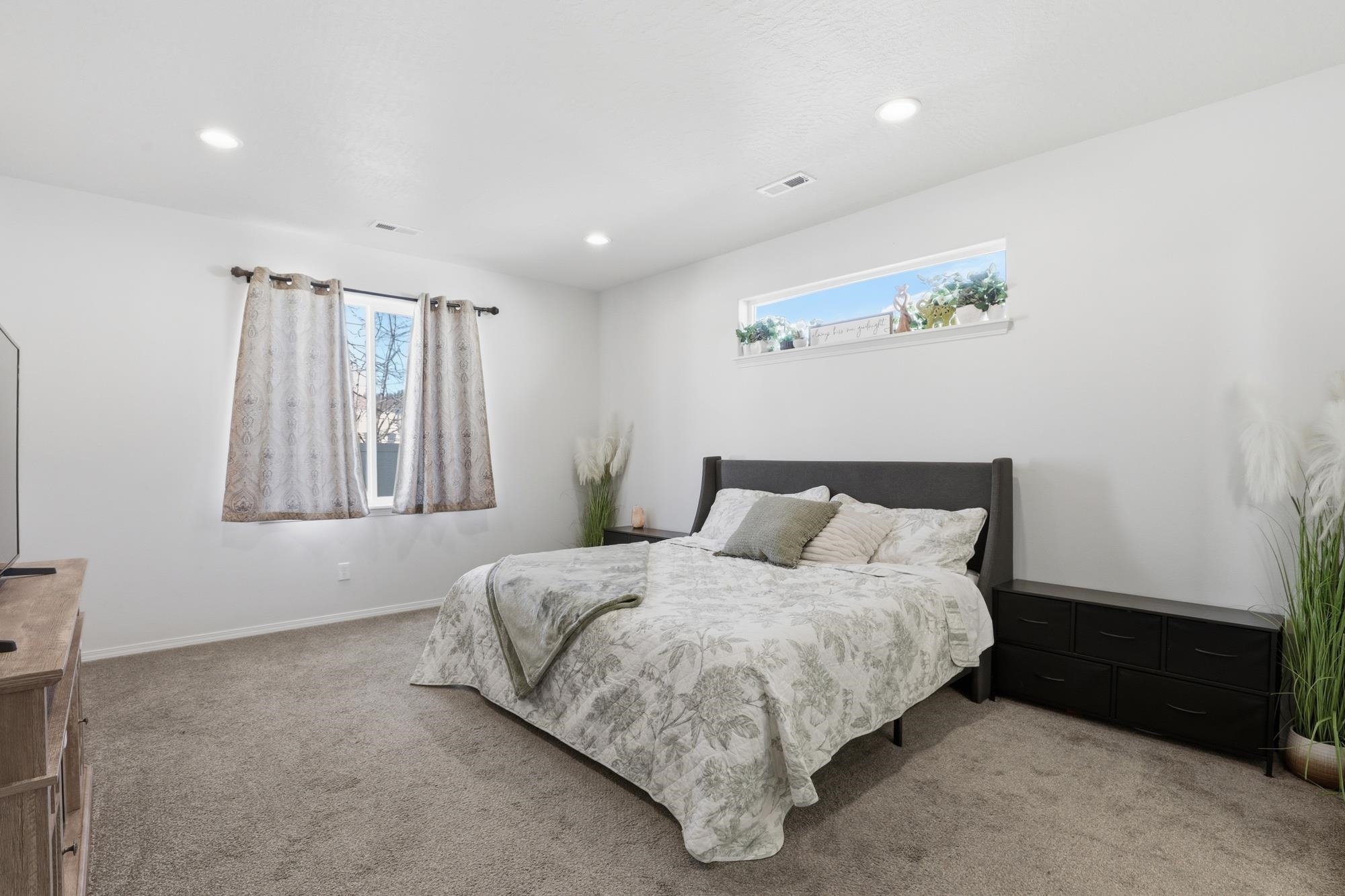 5019 N Blake St - Photo 12