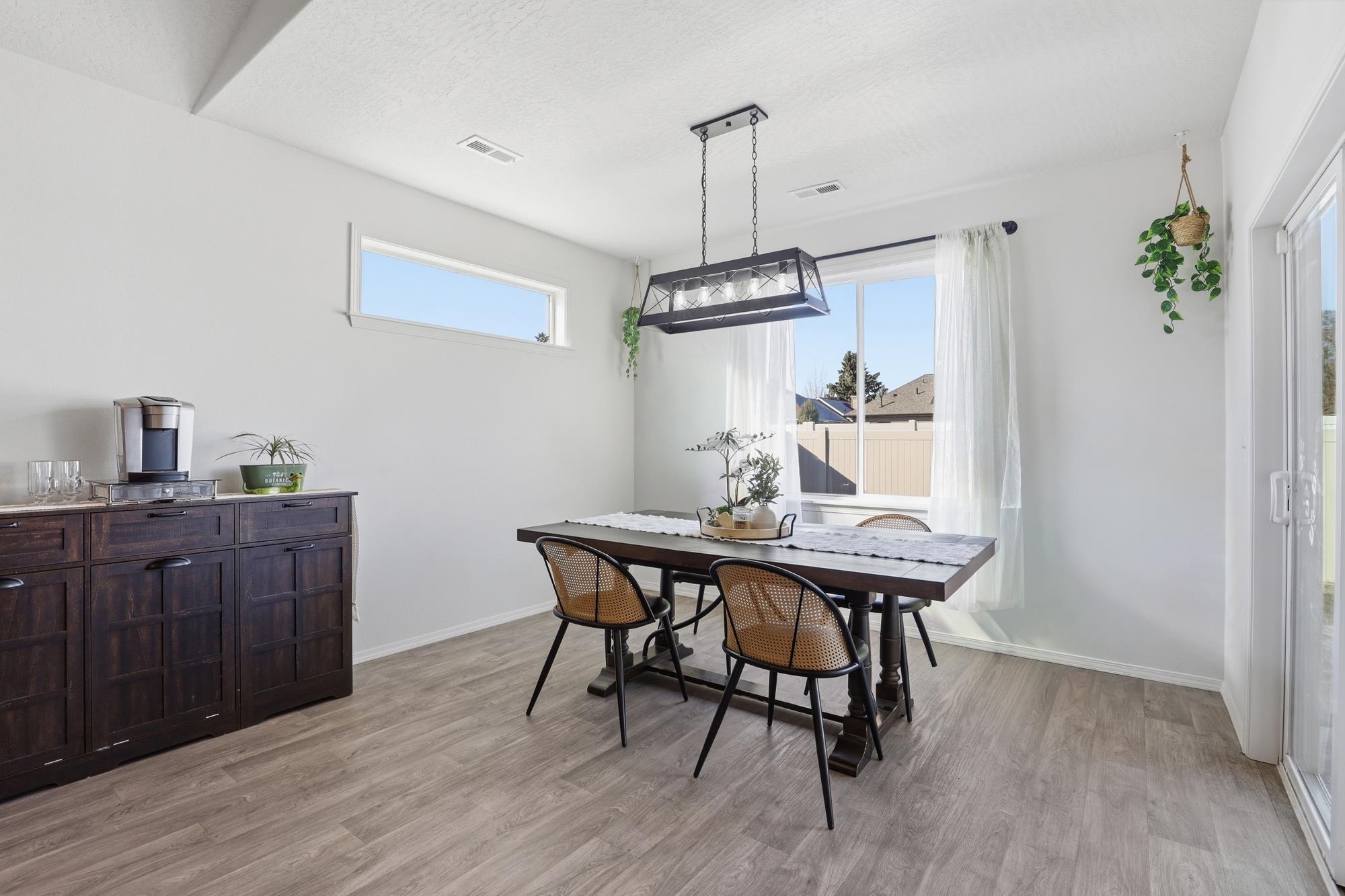 5019 N Blake St - Photo 7