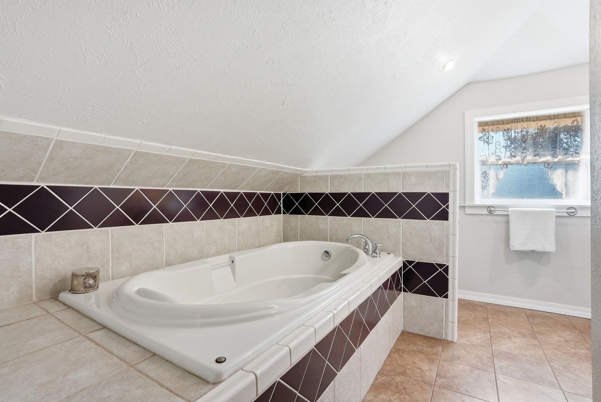 302 E 29th Ave - Photo 28