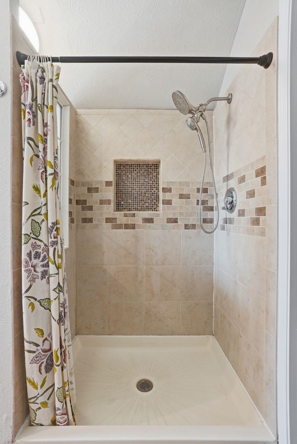 302 E 29th Ave - Photo 29