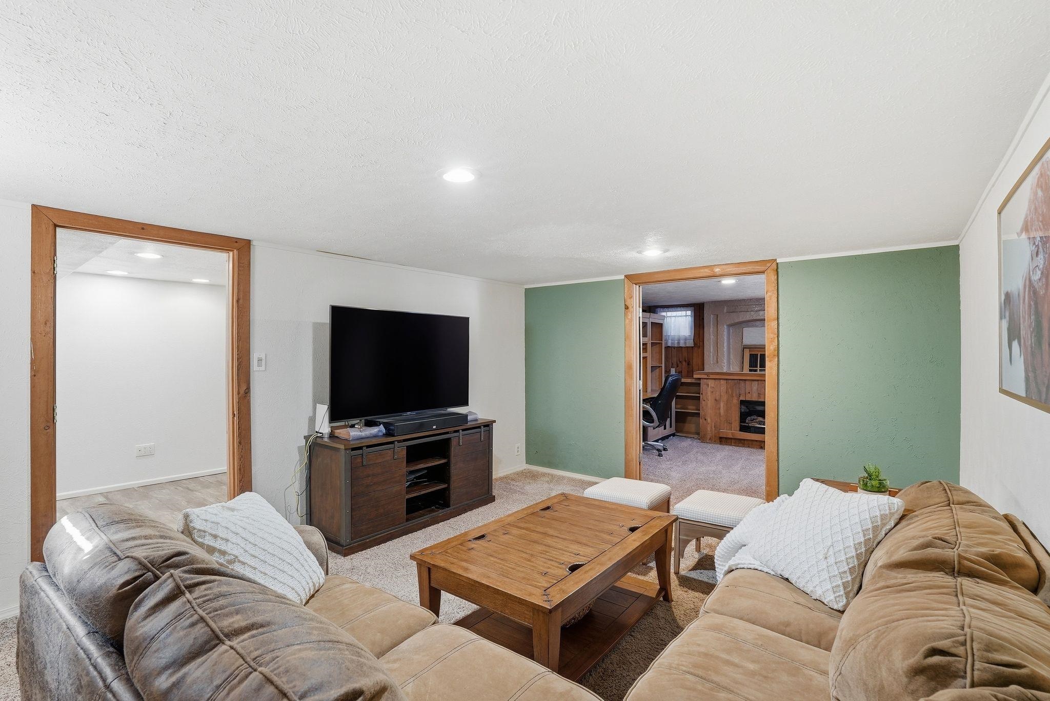 302 E 29th Ave - Photo 31