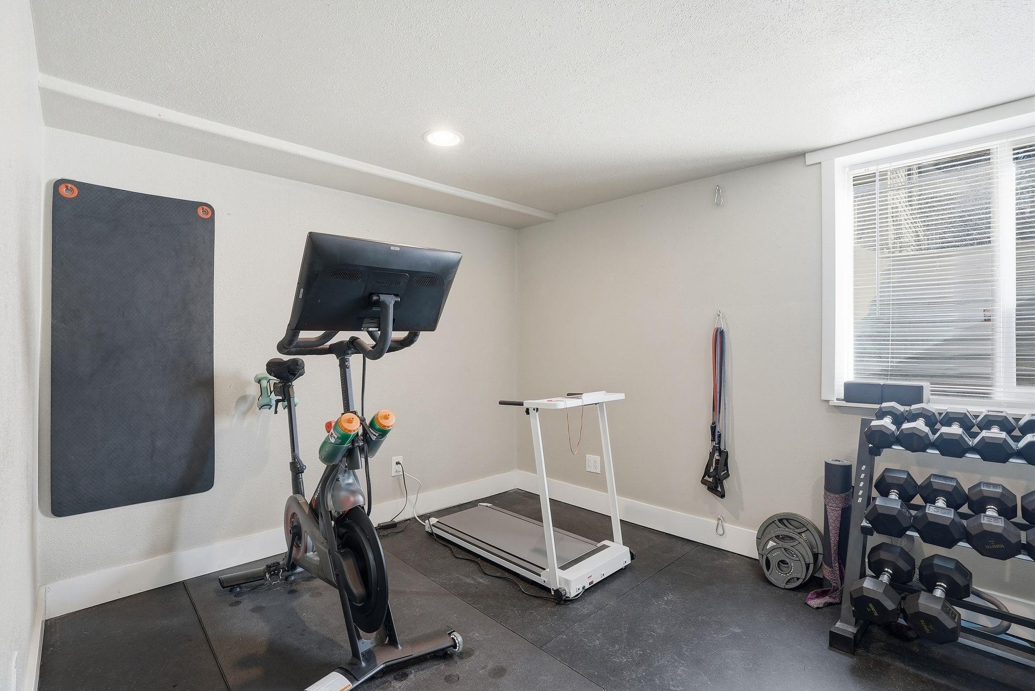 302 E 29th Ave - Photo 37
