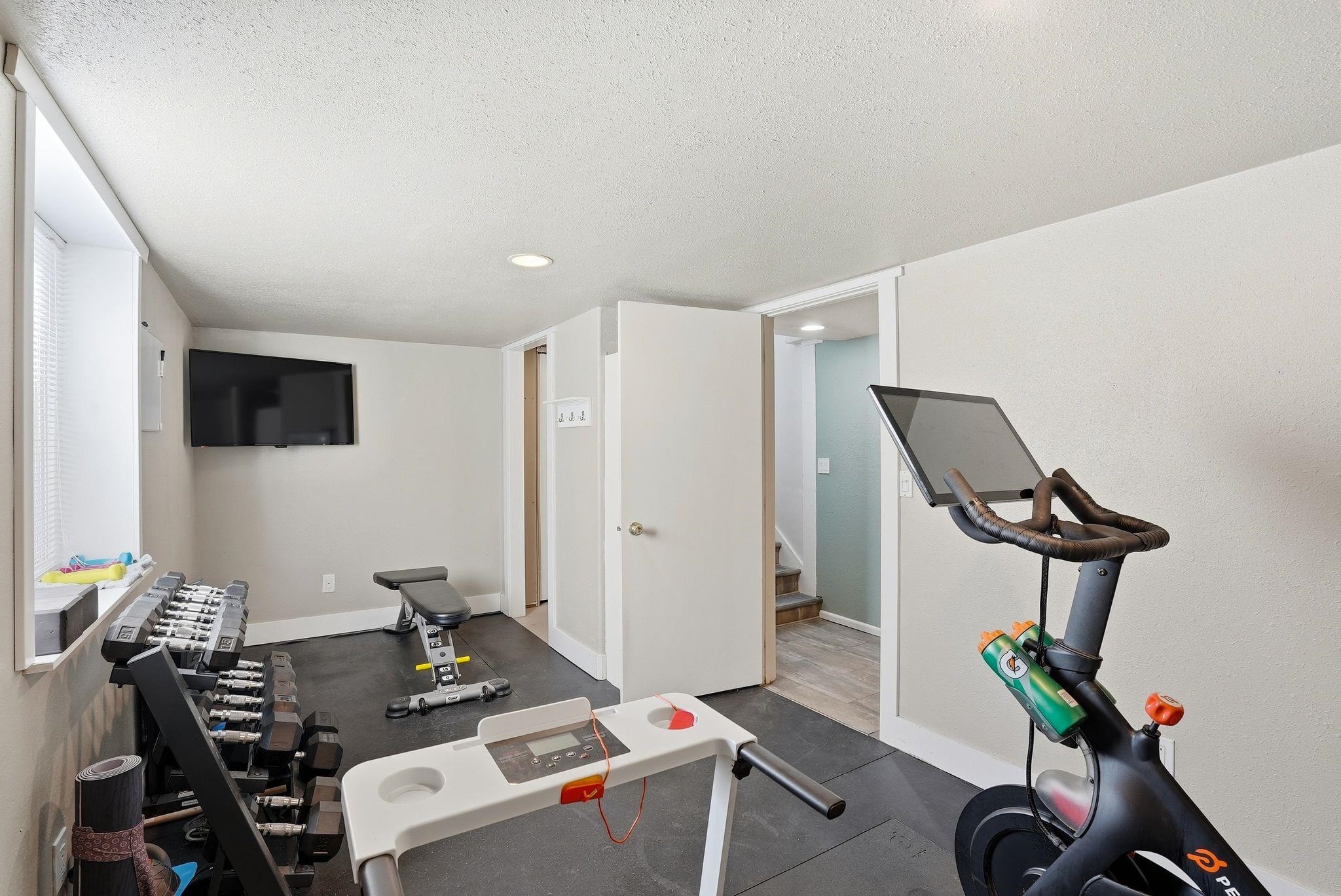 302 E 29th Ave - Photo 38
