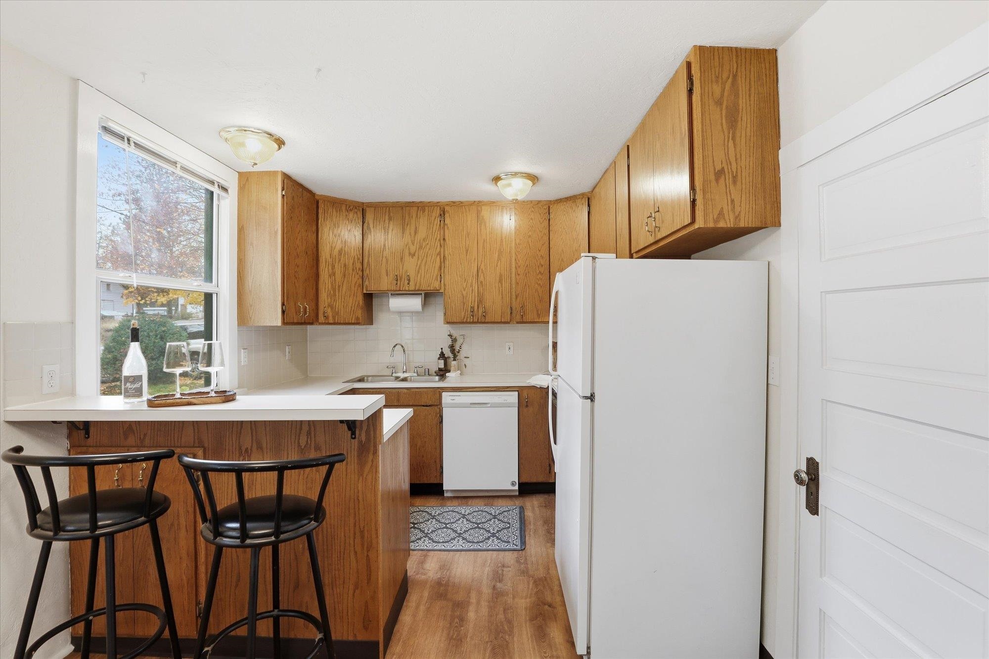 707 E 8TH Ave - Photo 11