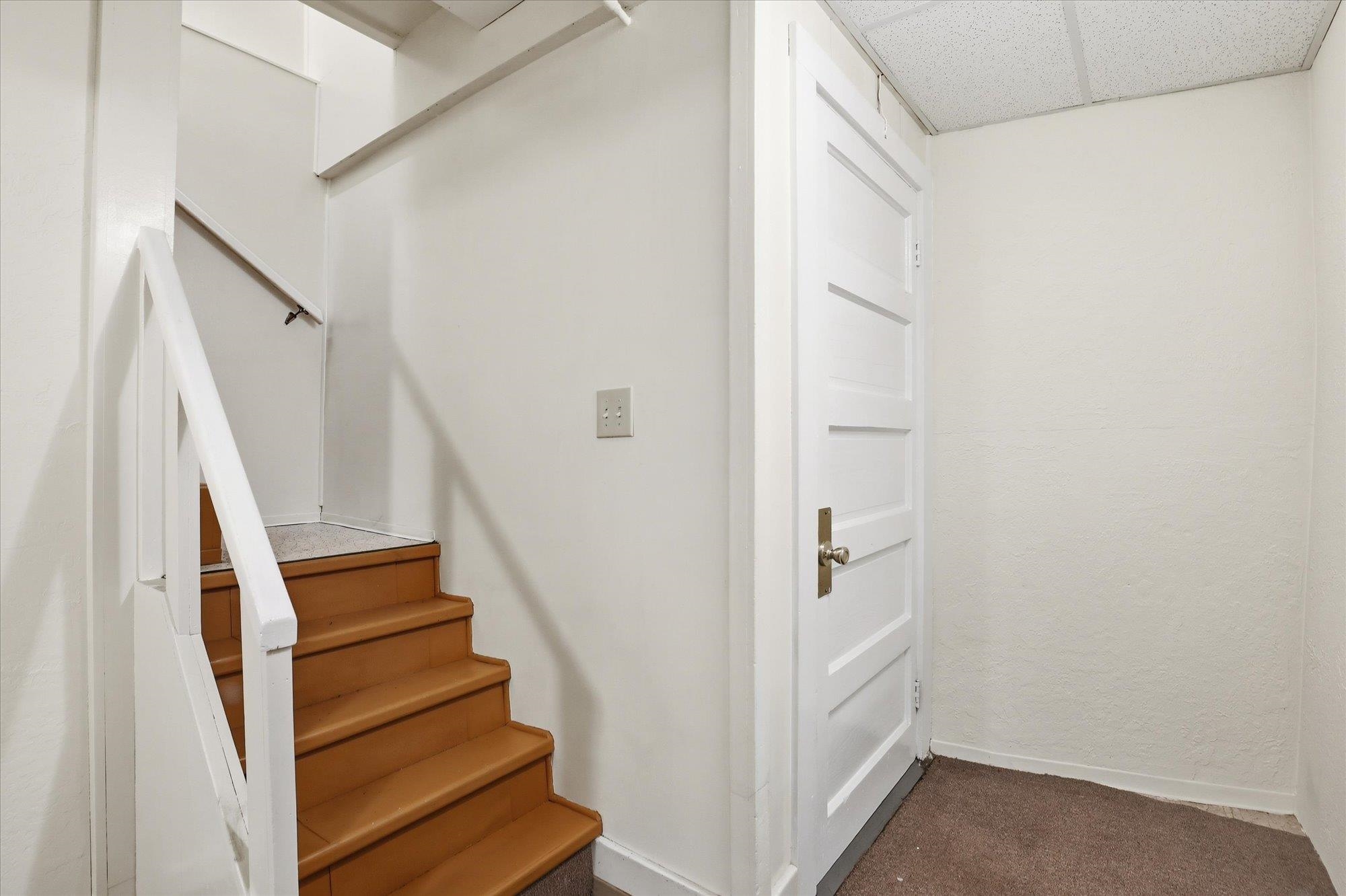 707 E 8TH Ave - Photo 20