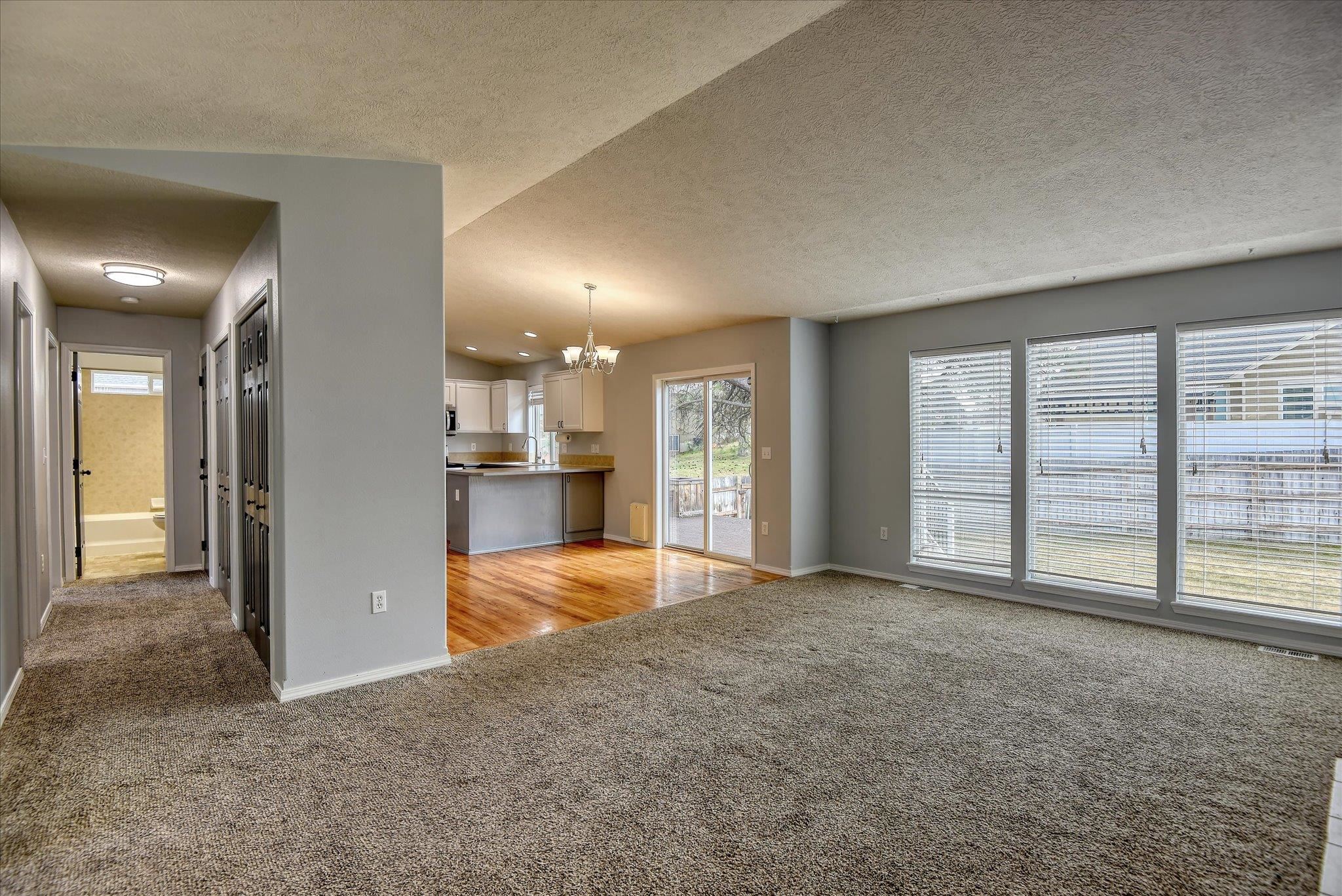 716 E Bonnie Lynn Ln - Photo 7