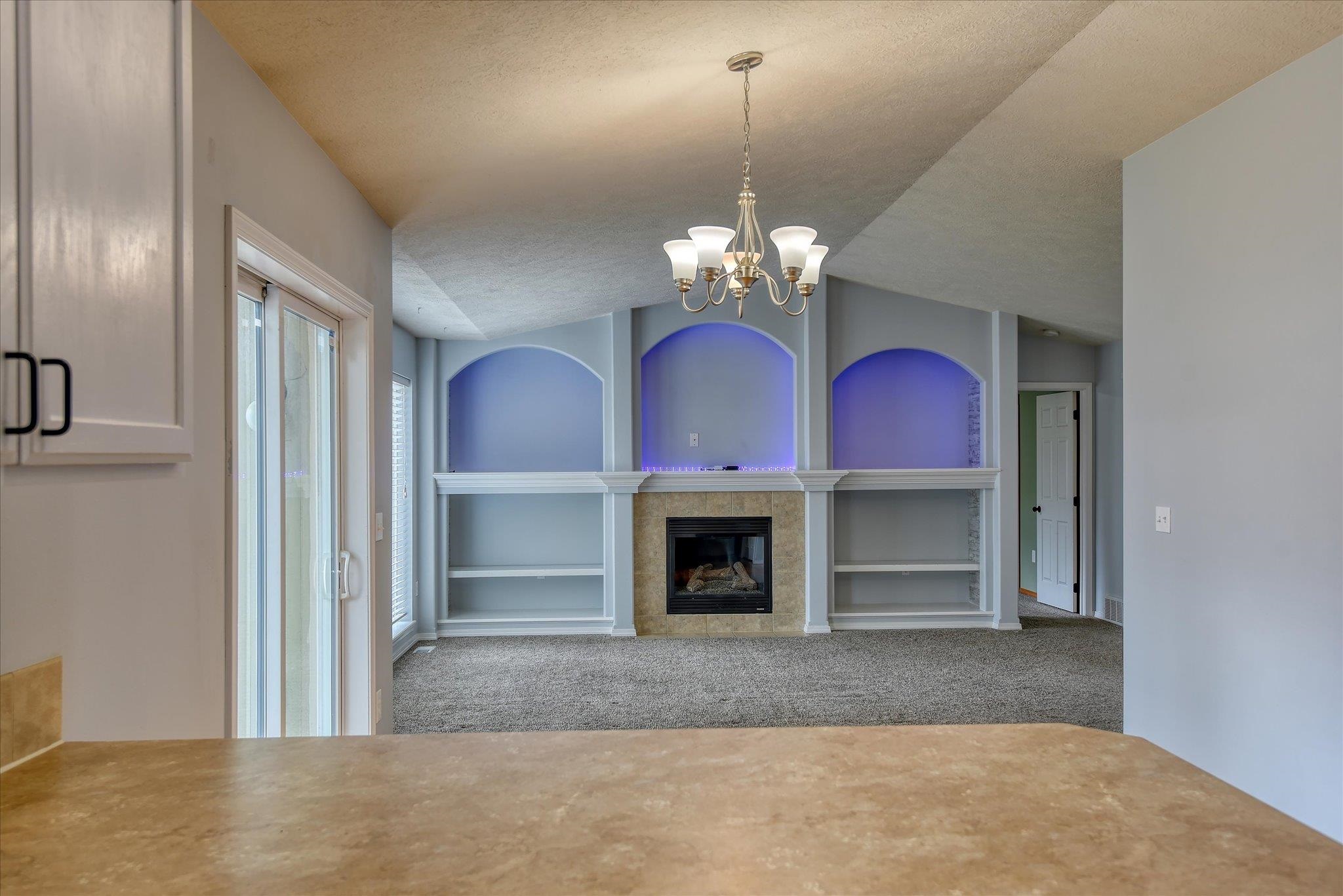 716 E Bonnie Lynn Ln - Photo 9