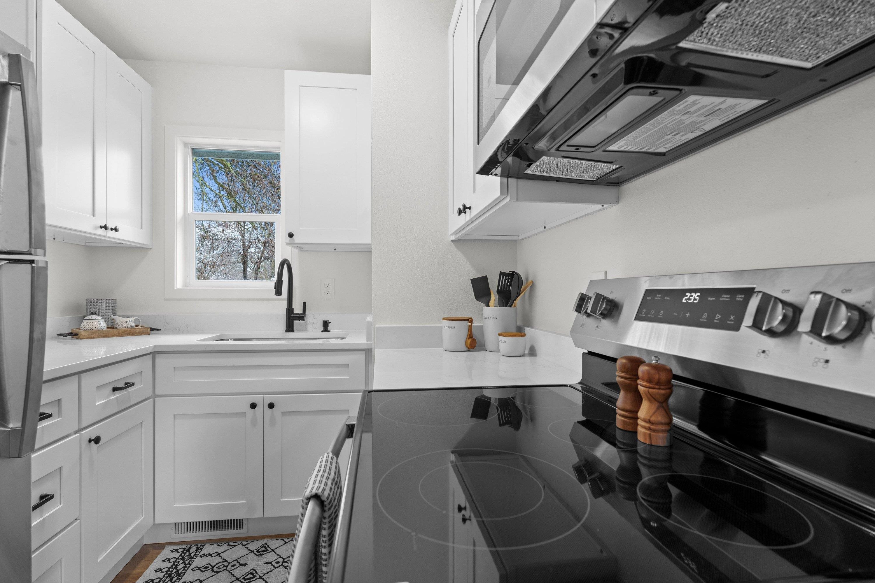 2317 E 6th Ave - Photo 12