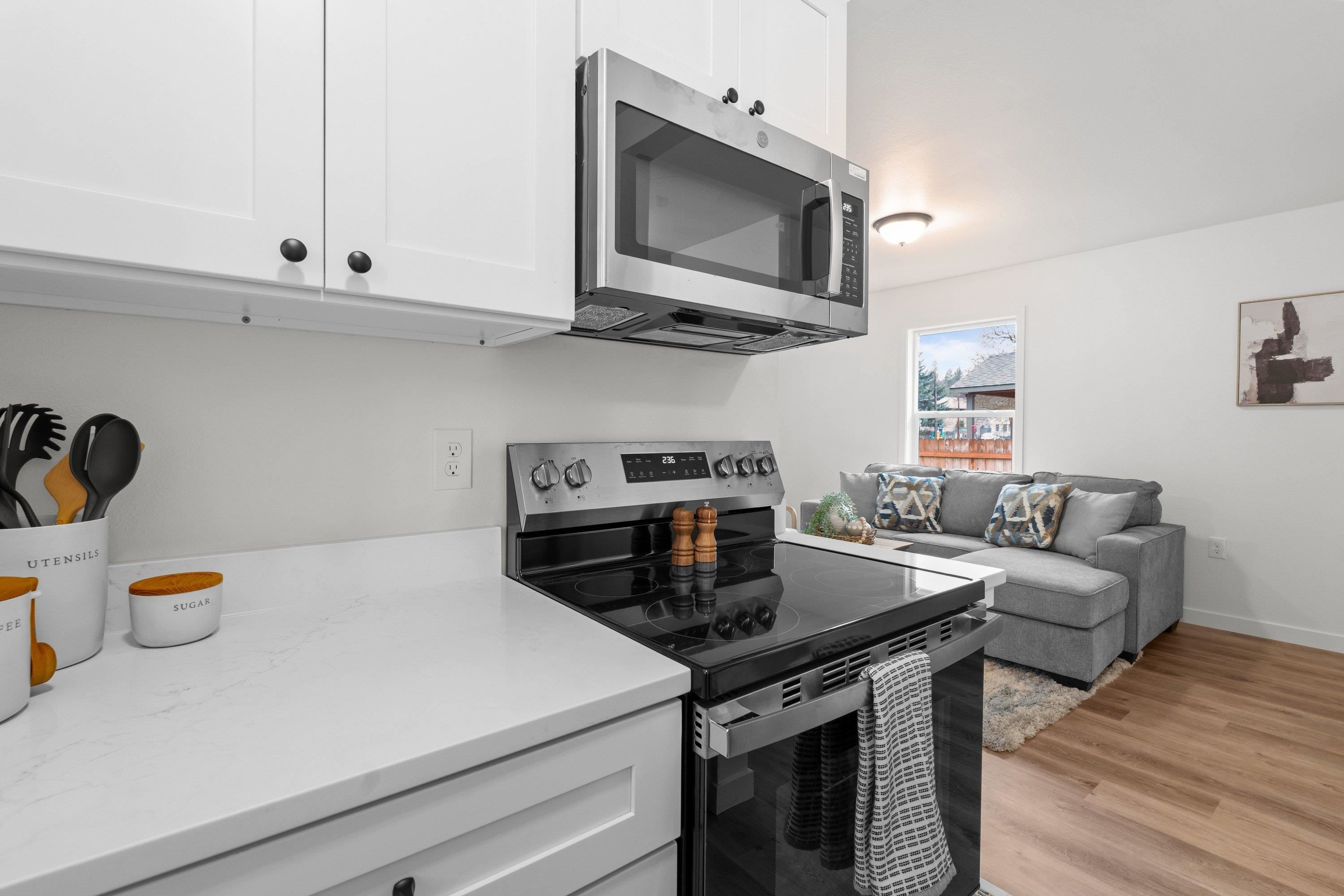 2317 E 6th Ave - Photo 14