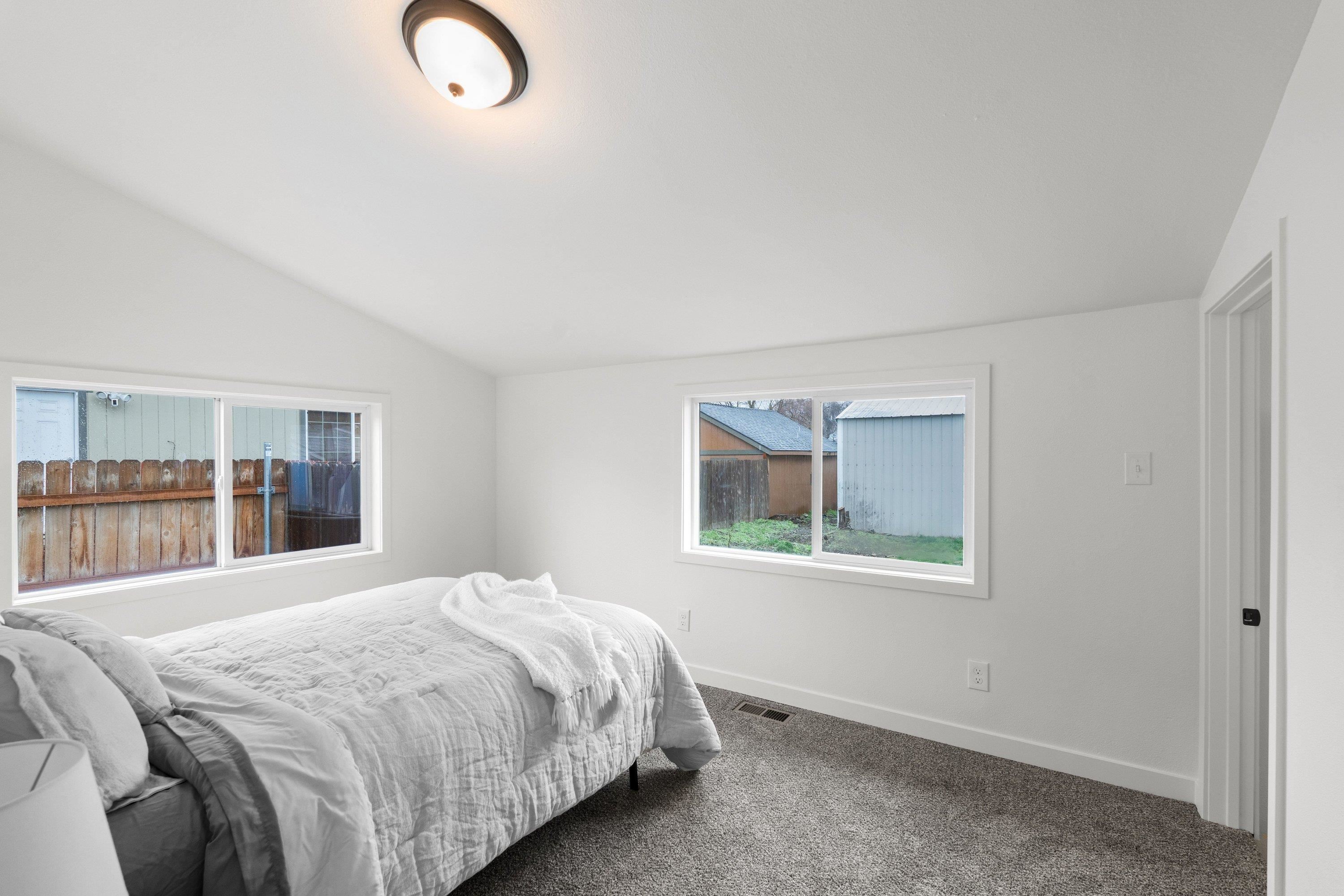 2317 E 6th Ave - Photo 19
