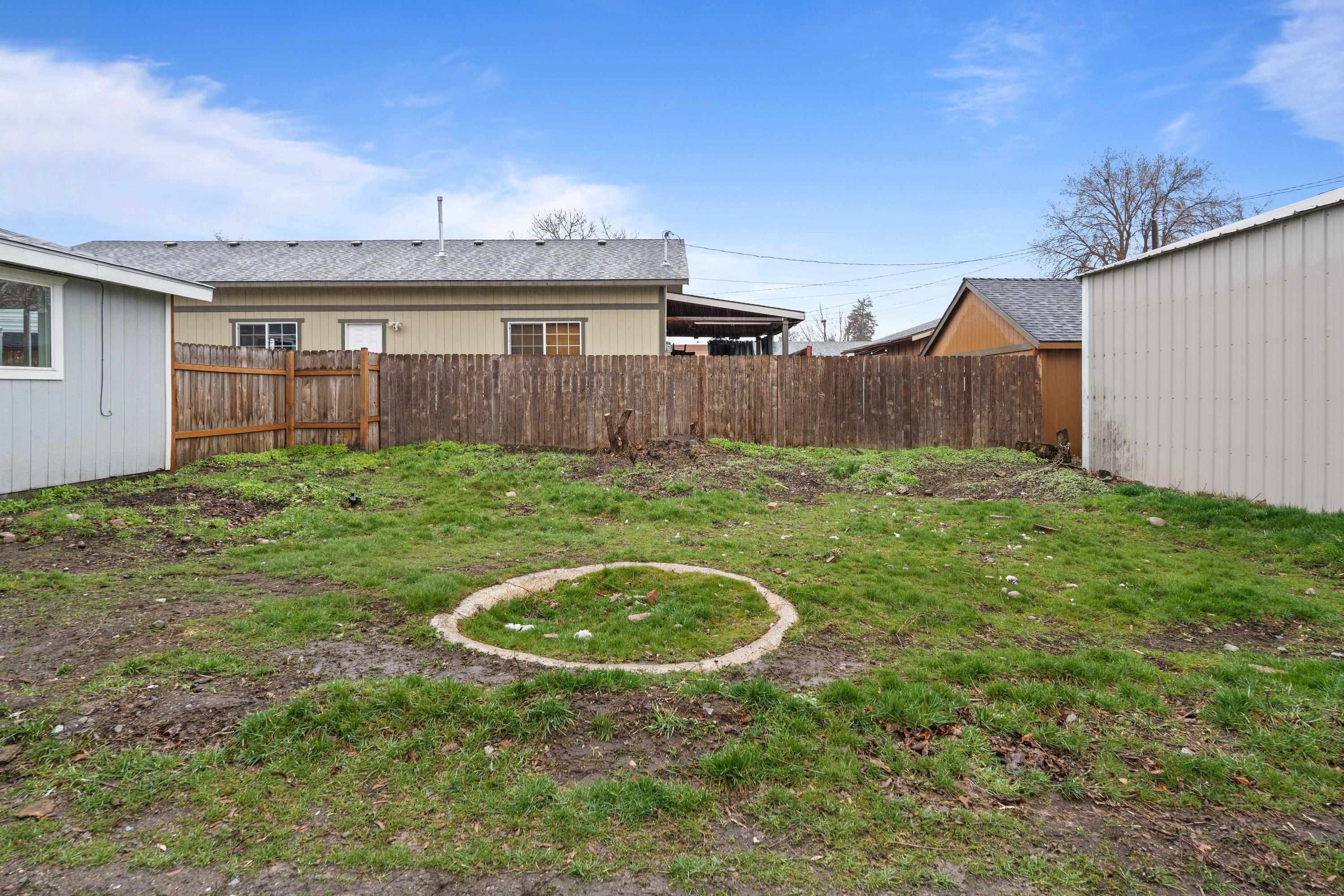 2317 E 6th Ave - Photo 28