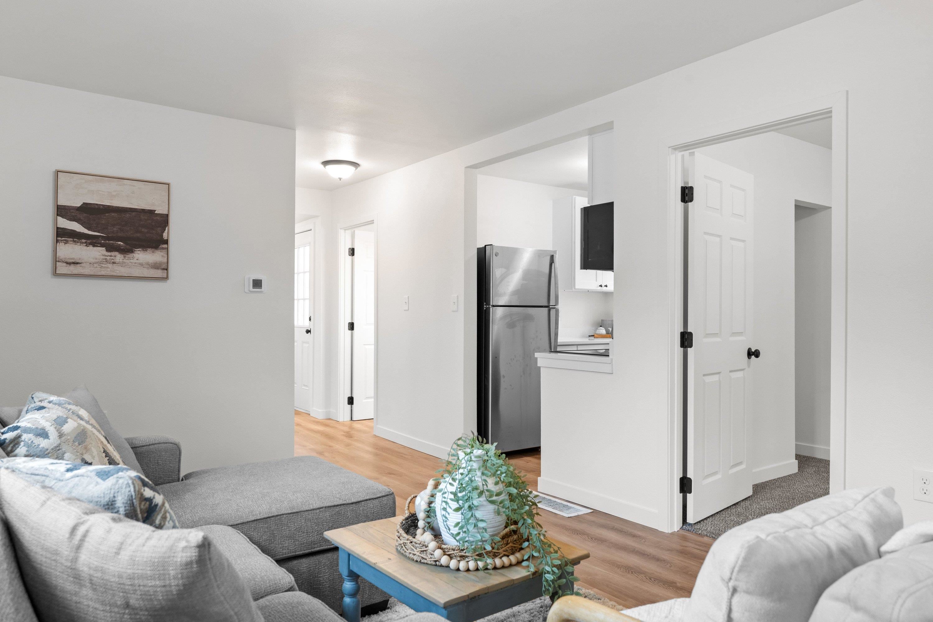 2317 E 6th Ave - Photo 7