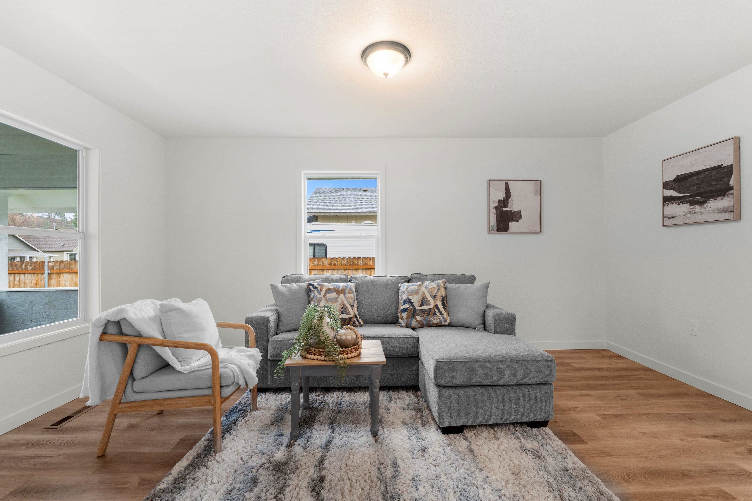 2317 E 6th Ave - Photo 8