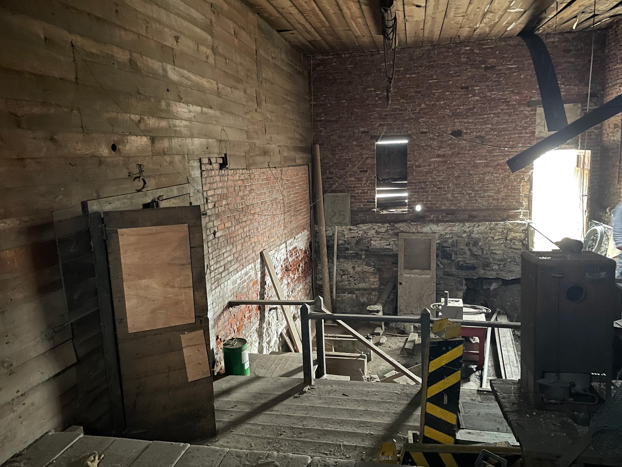103 N B St - Photo 7