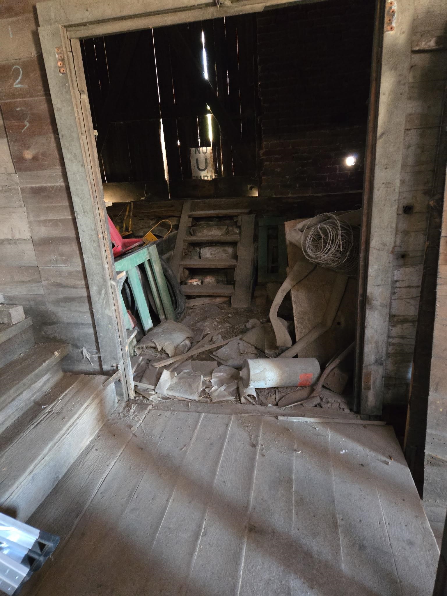 103 N B St - Photo 10